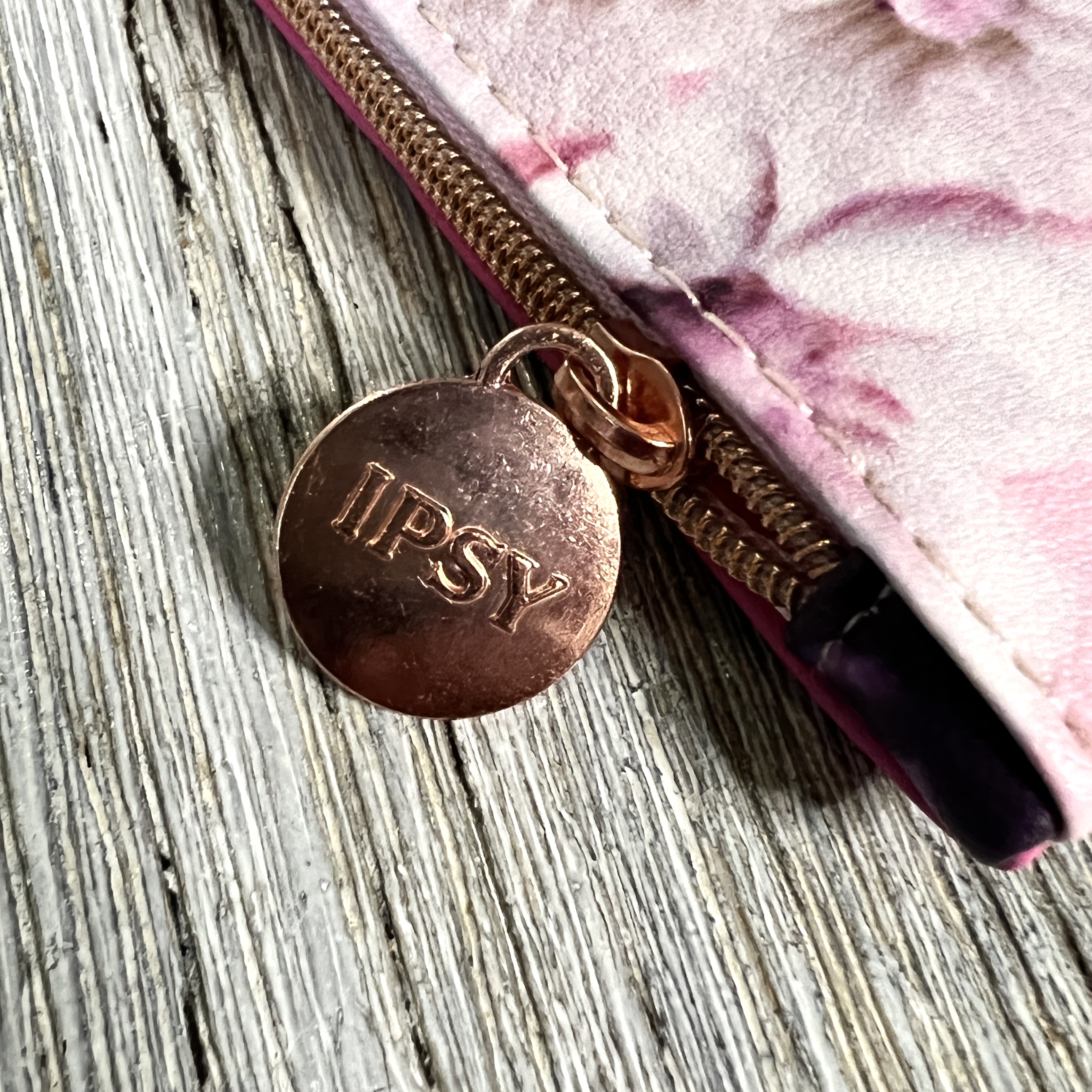 Bag Hardware for Ipsy Glam Bag May 2022