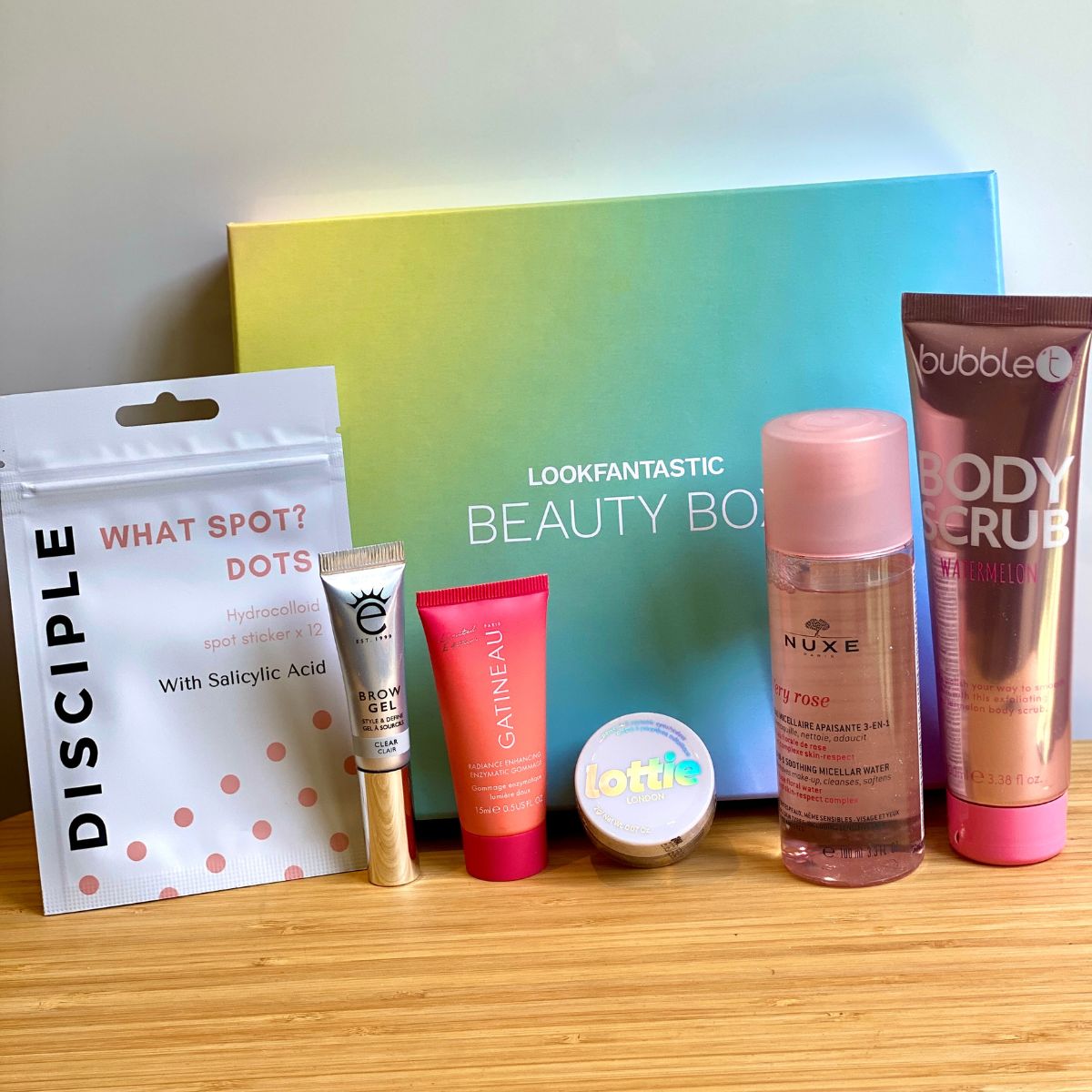 LOOKFANTASTIC Beauty Box June 2022 Review + Coupon and July 2022 Spoiler