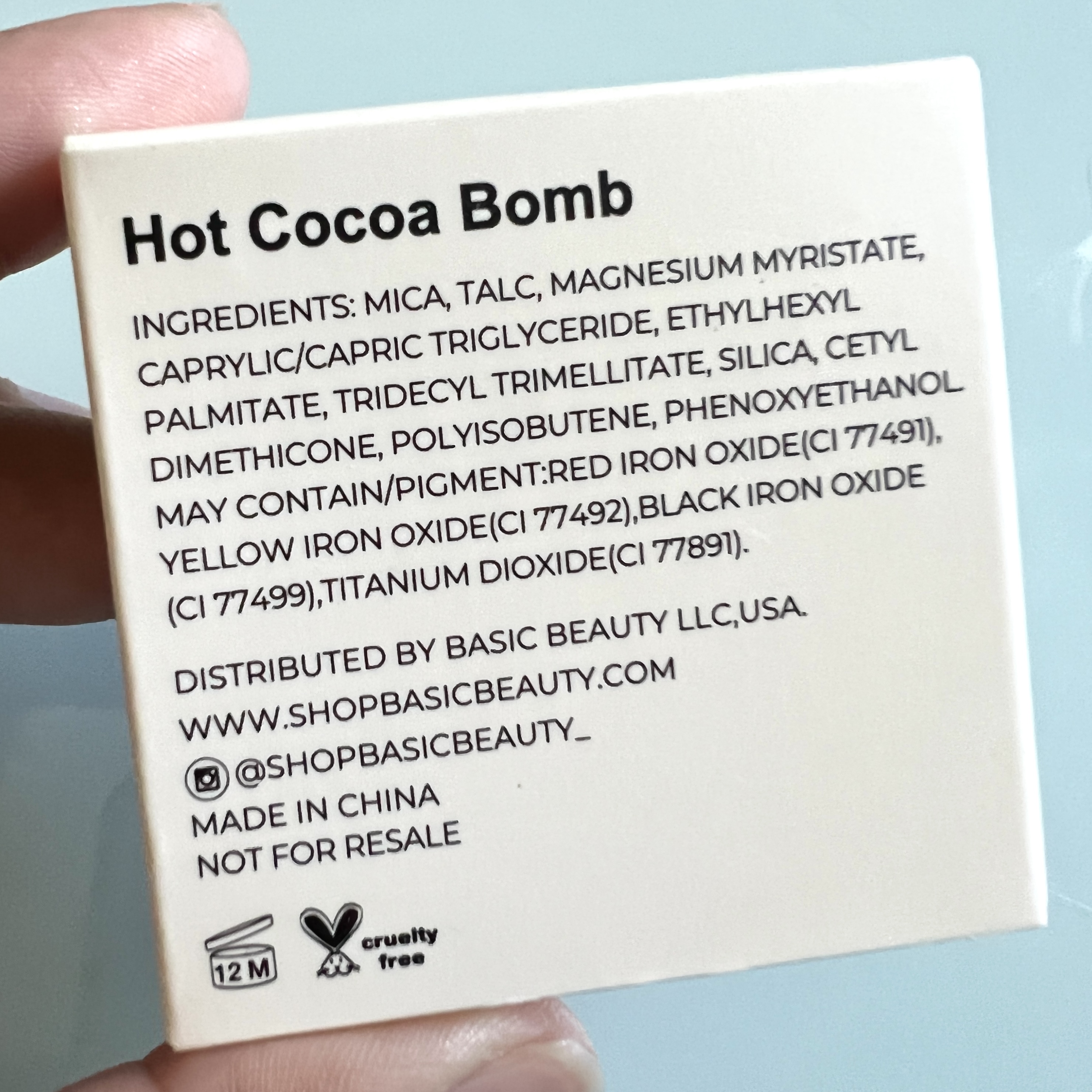 Back of Basic Beauty Eyeshadow Quad for Cocotique Makeup Lovers Box Spring 2022