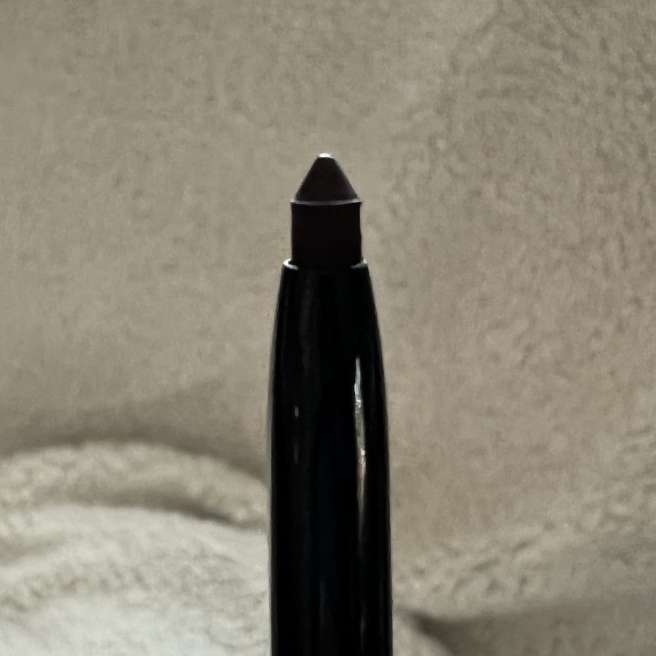 Closeup of Mischo Lip Liner for IPSY June 2022