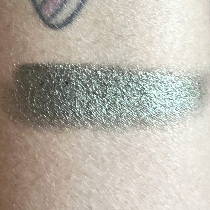 Swatch of Nomad Eyeshadow for IPSY June 2022