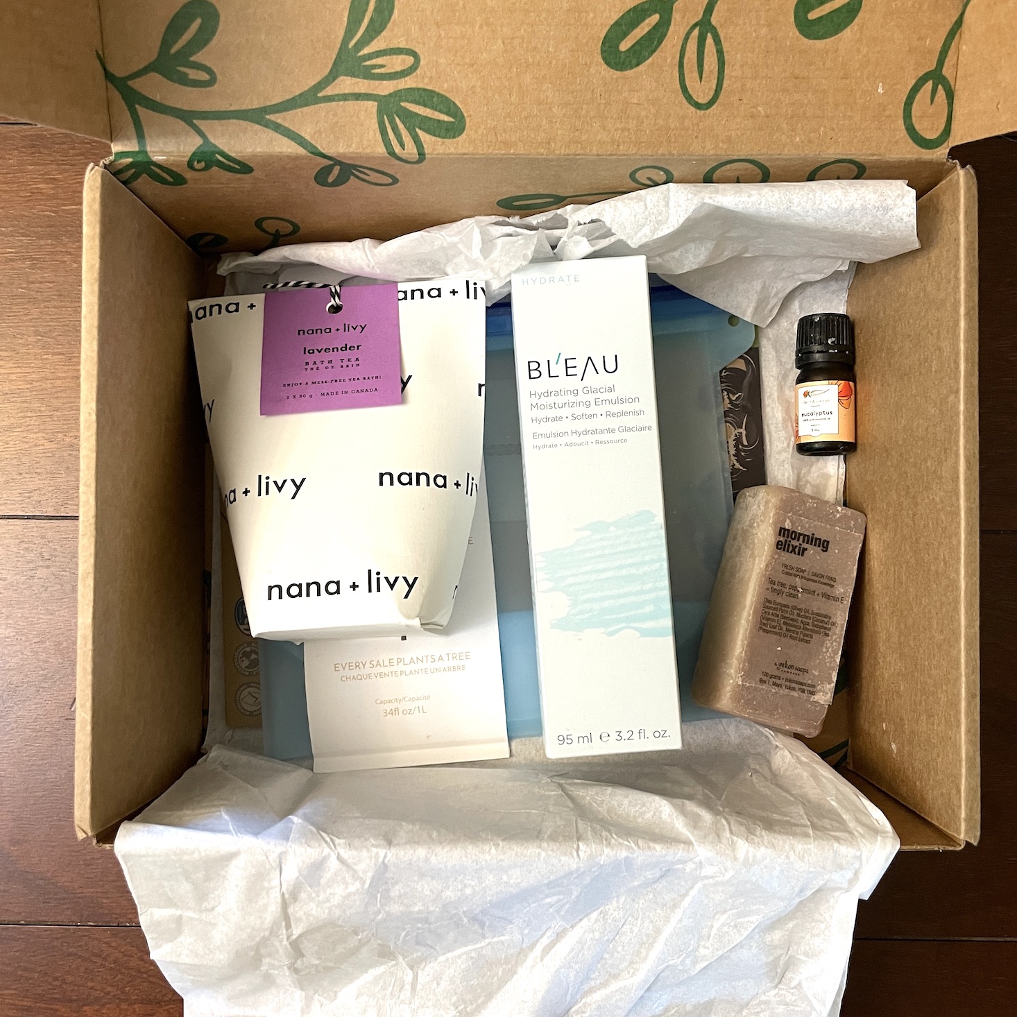 Sam & Lance Summer 2022 Subscription Box