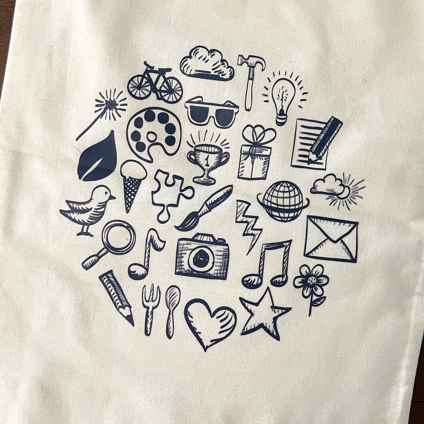 Hullabaloo Book Co. tote design