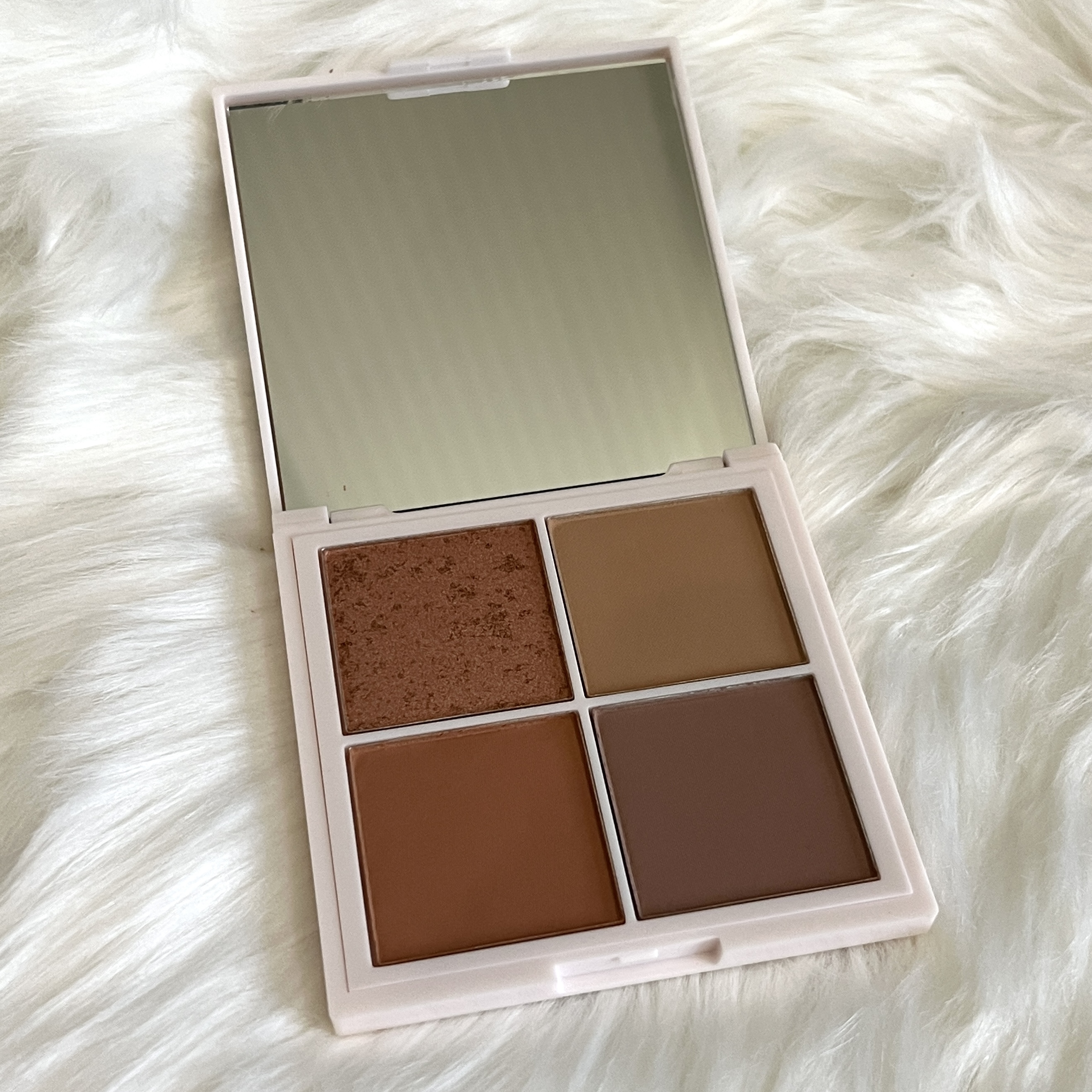 Open Shot of Bronzer Palette for The Beauty Box by Bombay and Cedar July 2022