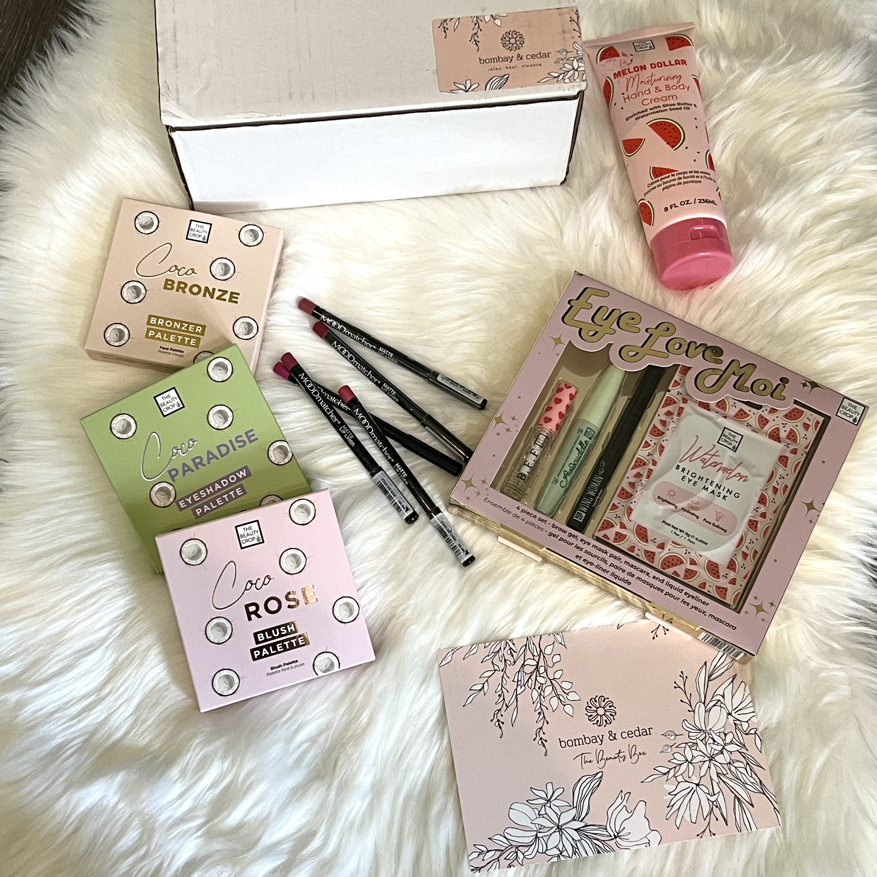 Full Contents for The Beauty Box by Bombay and Cedar July 2022