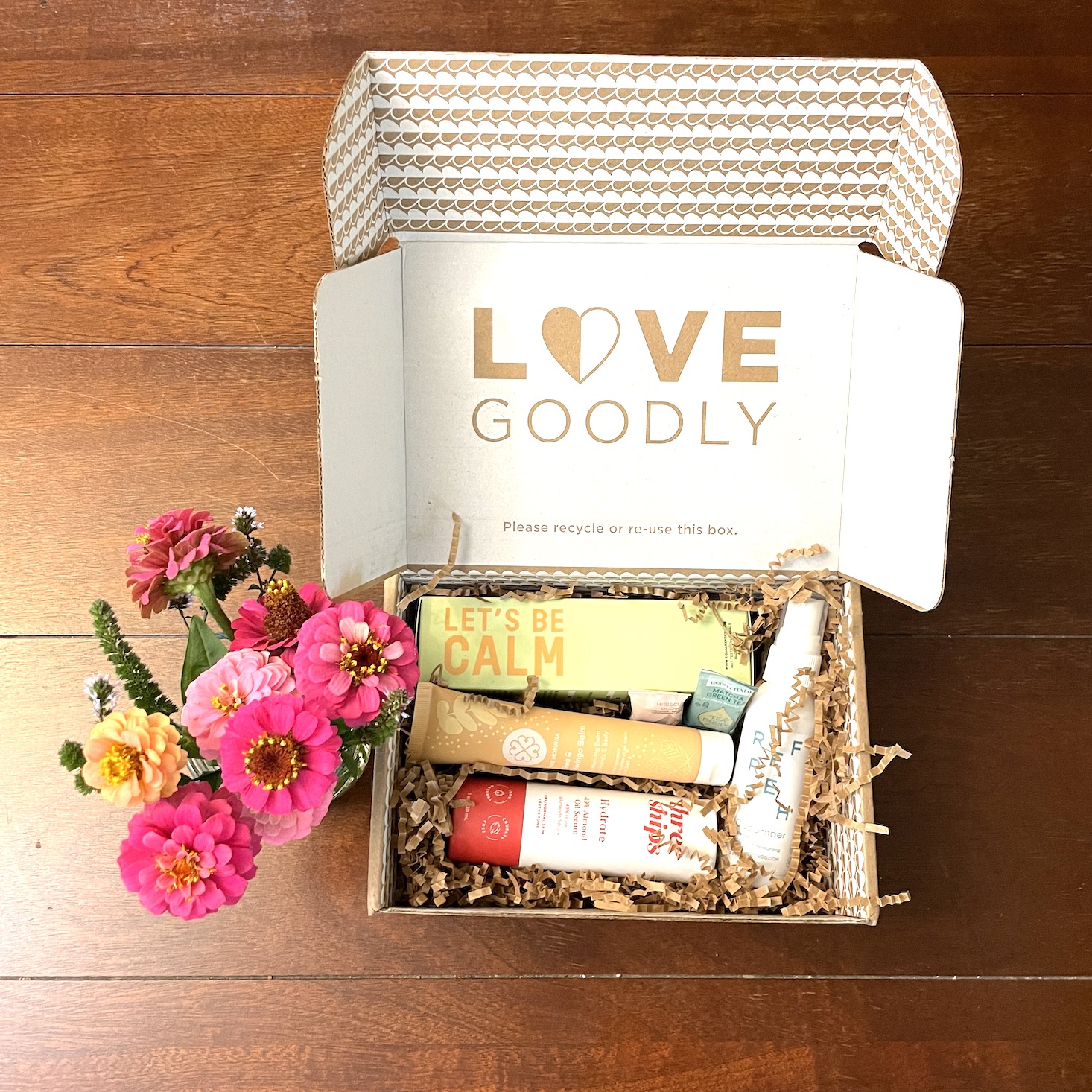 Love Goodly August/September 2022 open box showing all products
