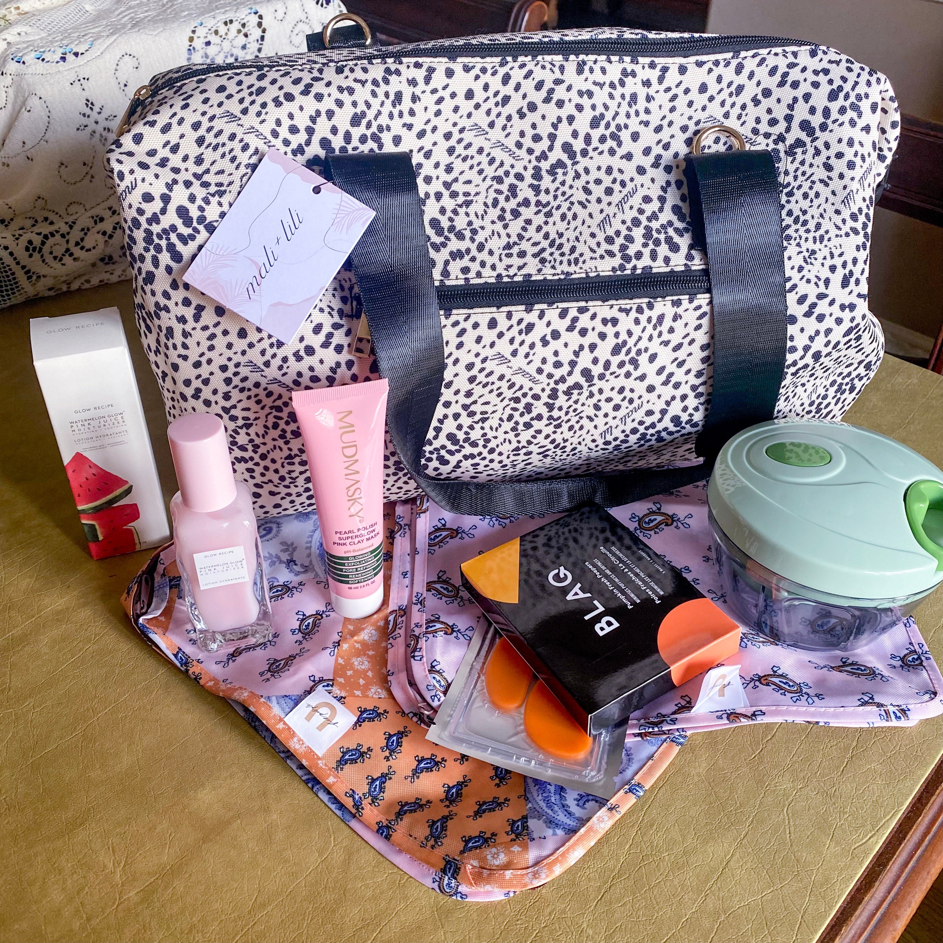 I Finally Decided To Sign Up For FabFitFun’s Box… And Here Are My Initial Thoughts.