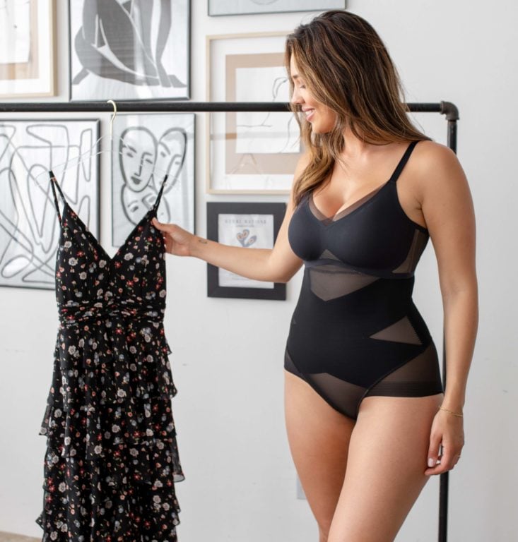 This Honeylove Shapewear is my go to this summer and for good reason.