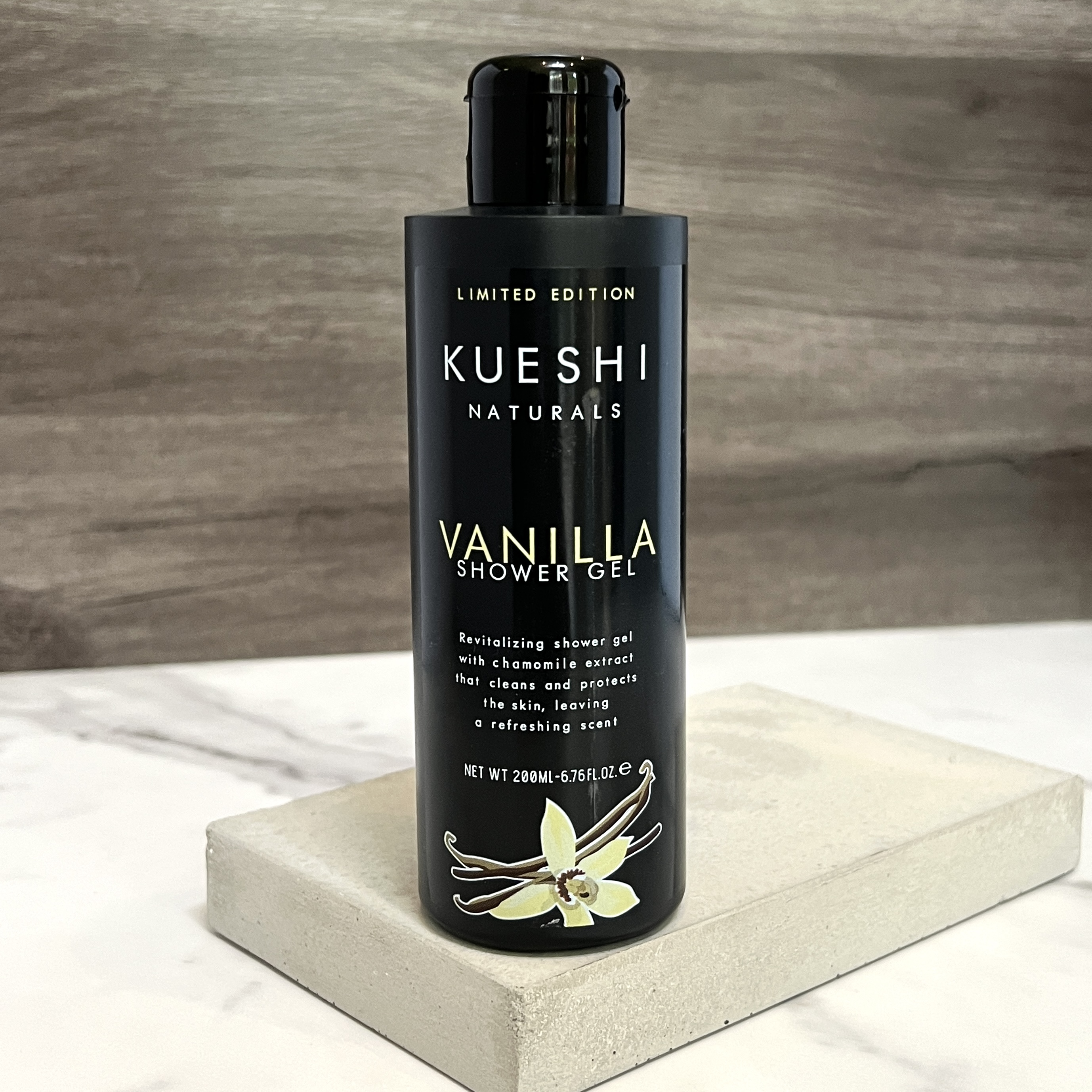 Front of Kueshi Naturals Shower Gel for GlossyBox September 2022