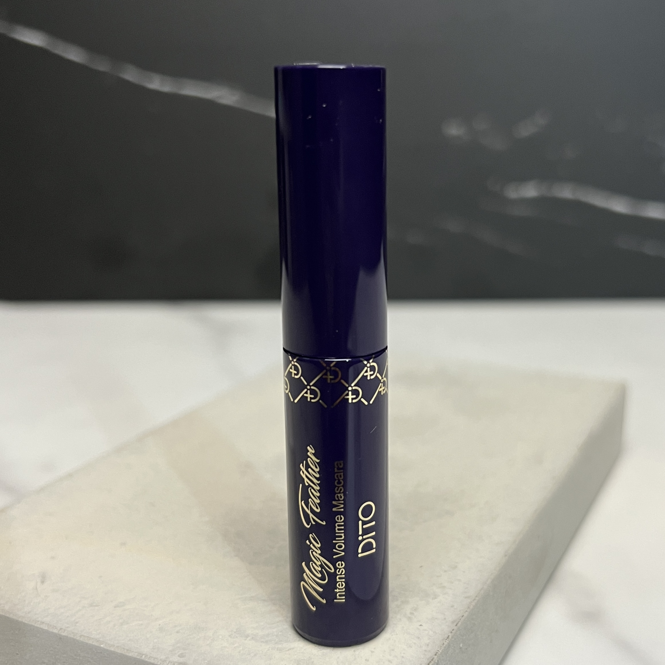 Front of Dito Magic Feather Mascara for Ipsy Glam Bag October 2022