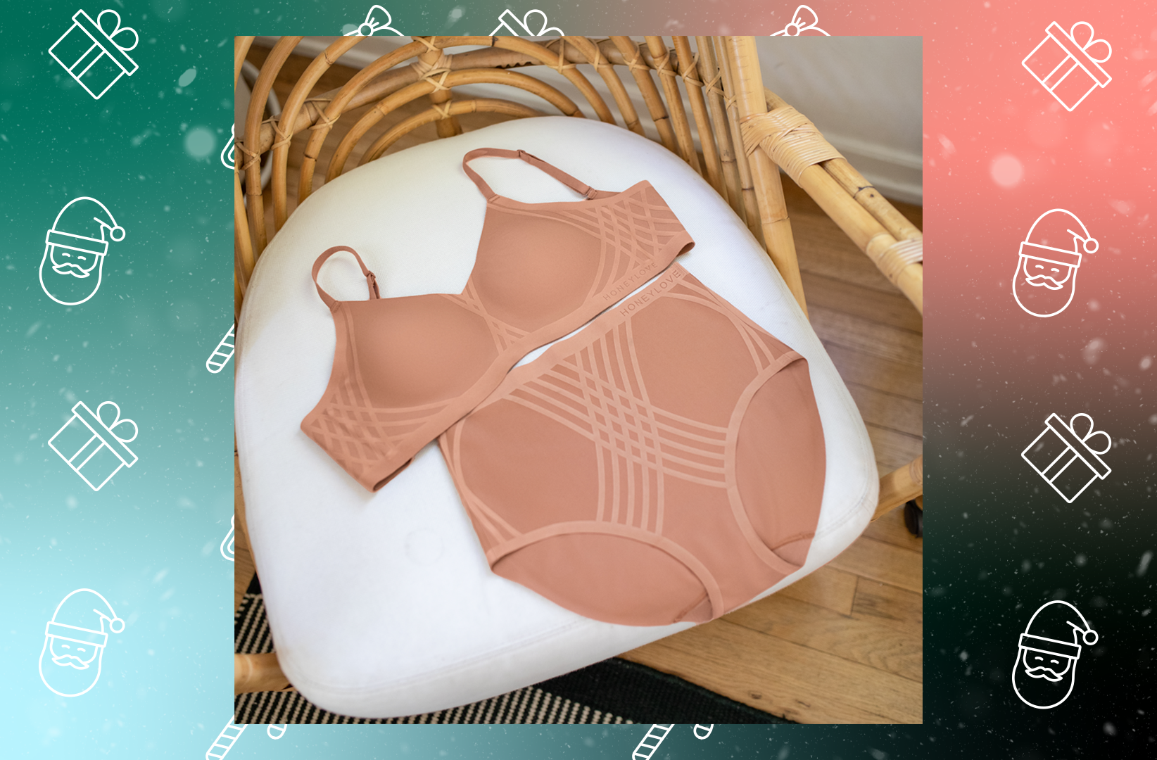 The Ultimate Guide to Gifting Yourself Comfort, Confidence, & Killer Curves This Holiday