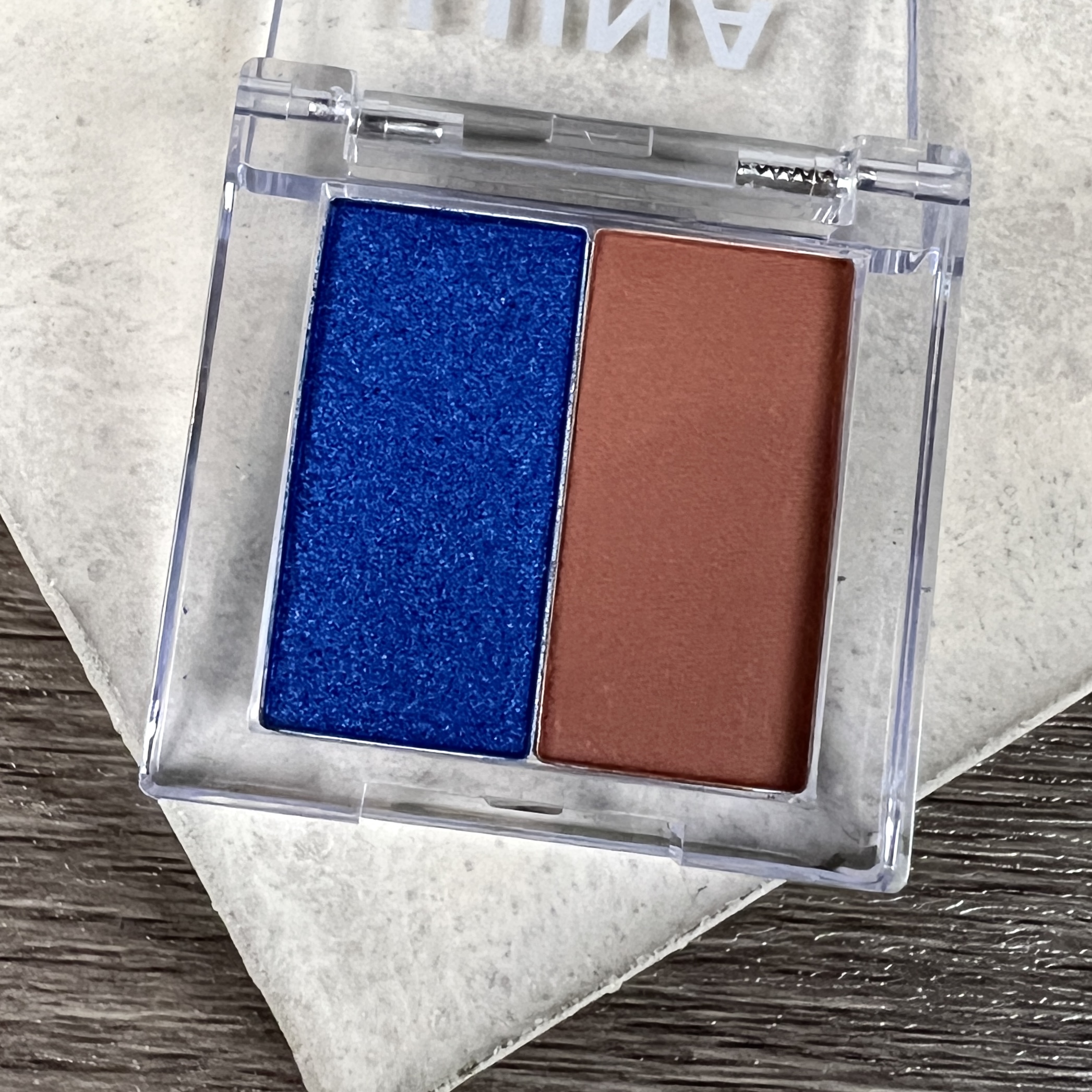 Open Shot of Luna Magic Eyeshadow Duo for Ipsy Glam Bag November 2022