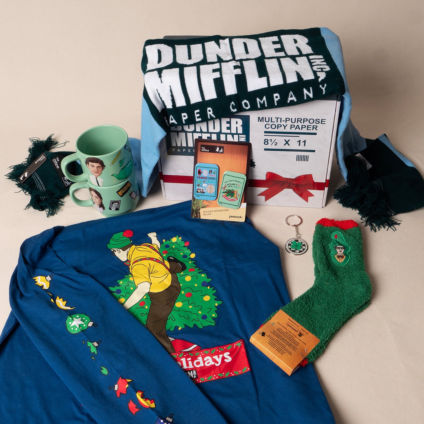 CultureFly Buddy The Elf Mug, Socks & Keychain Gift Set