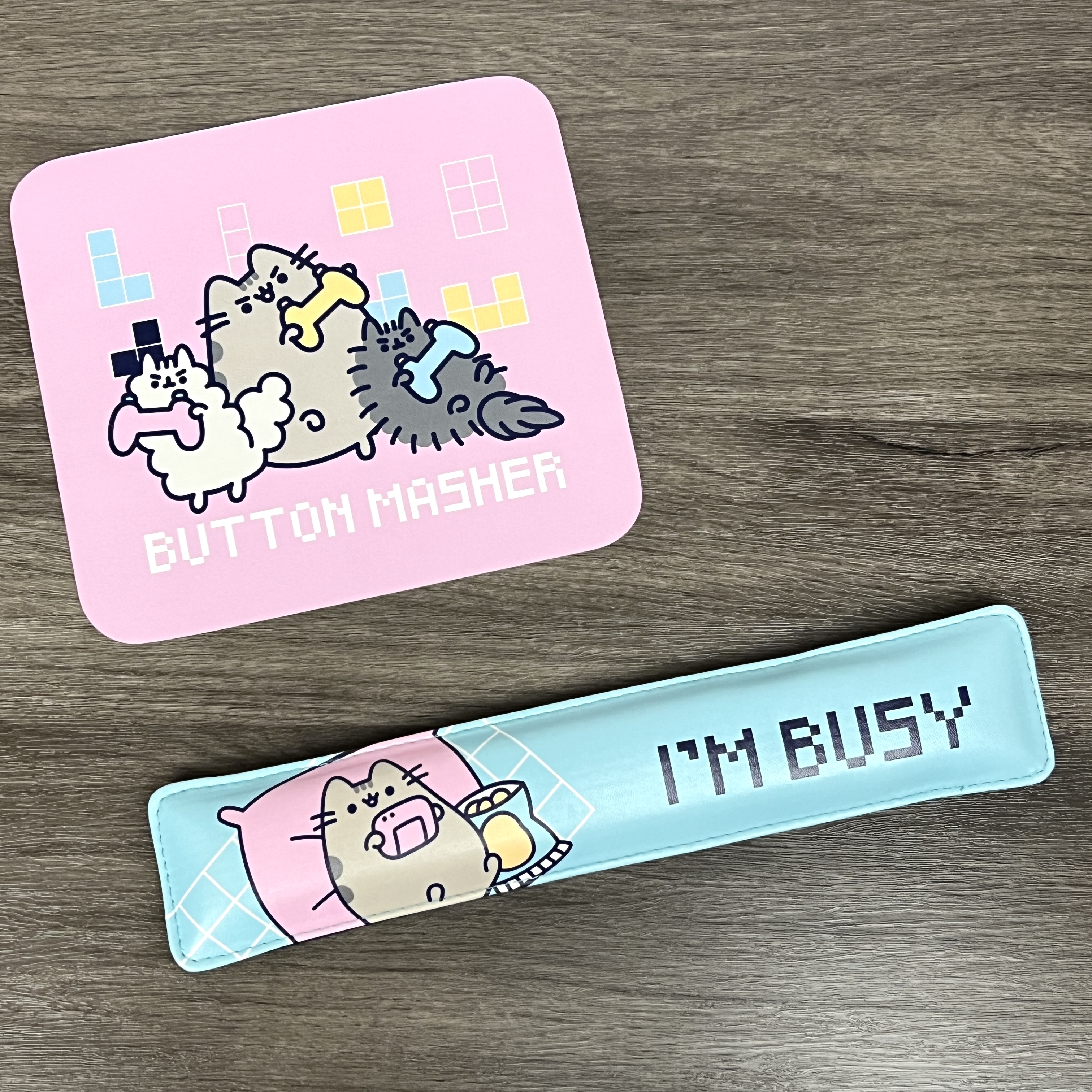 Front of Mouse Pad and Wrist Pad for Pusheen Box Winter 2022