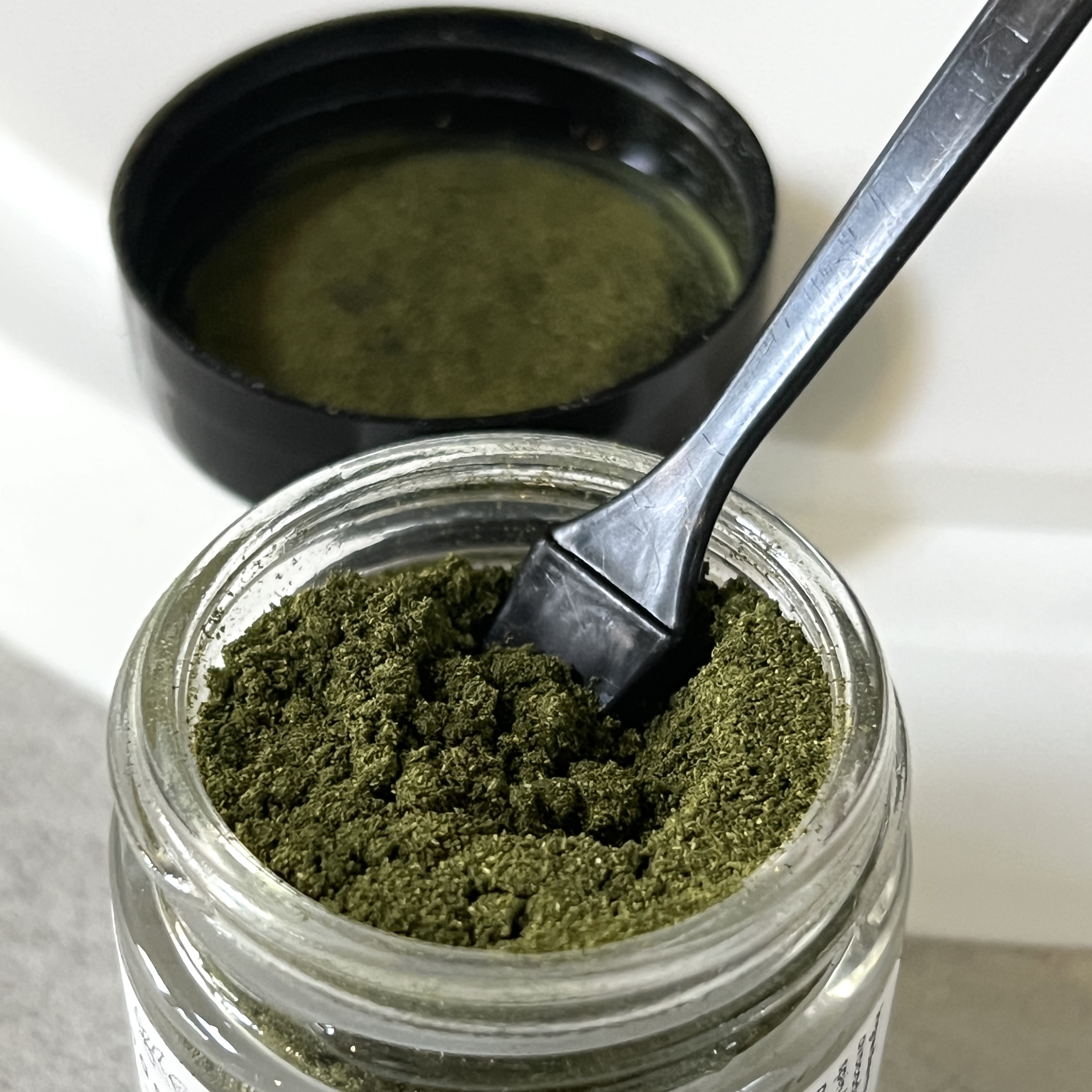 Open Shot of Plant Based Beauty Avocado and Algae Face Mask for Nourish Beauty Box January 2023