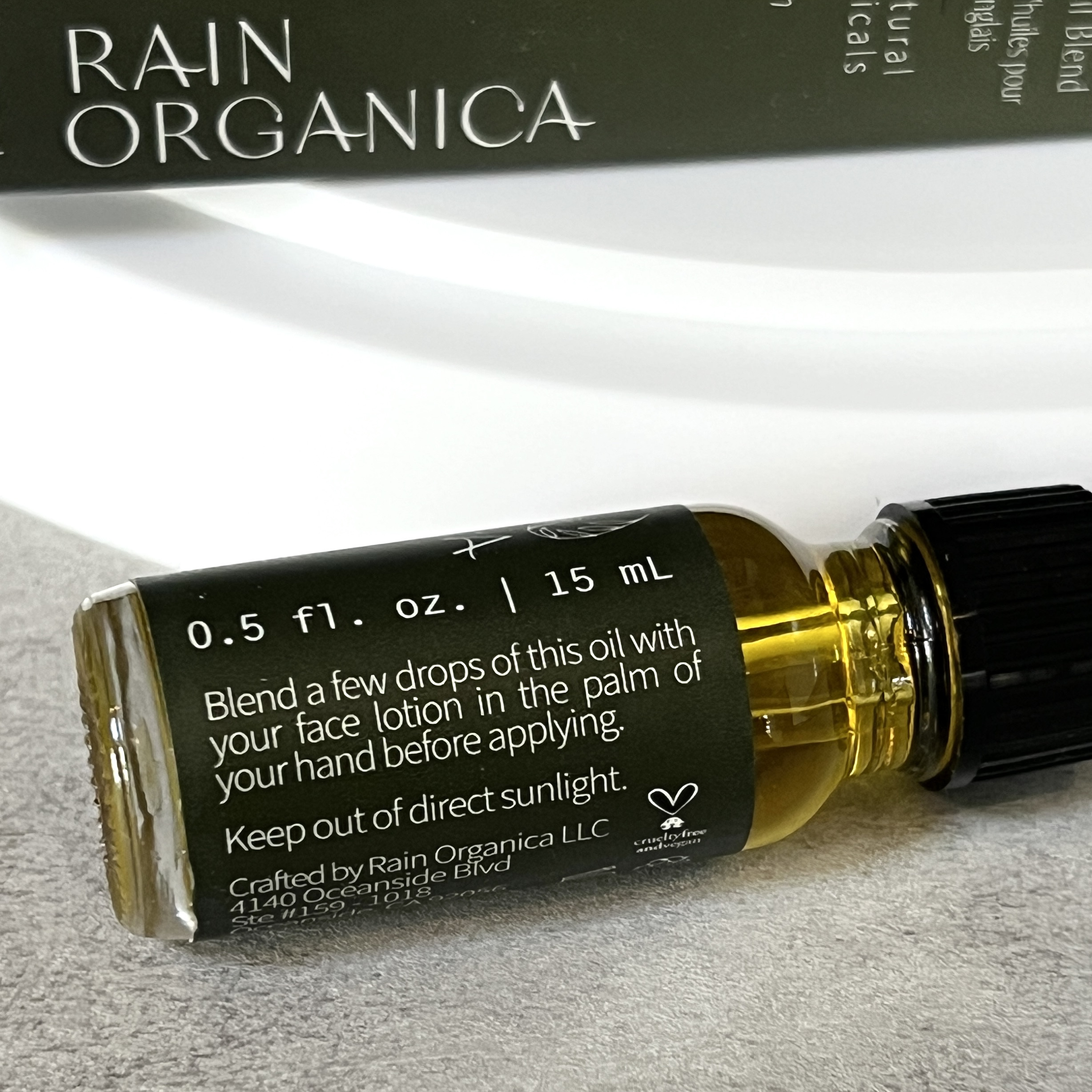 Back of Rain Organica Facial Oil Blend for Nourish Beauty Box January 2023