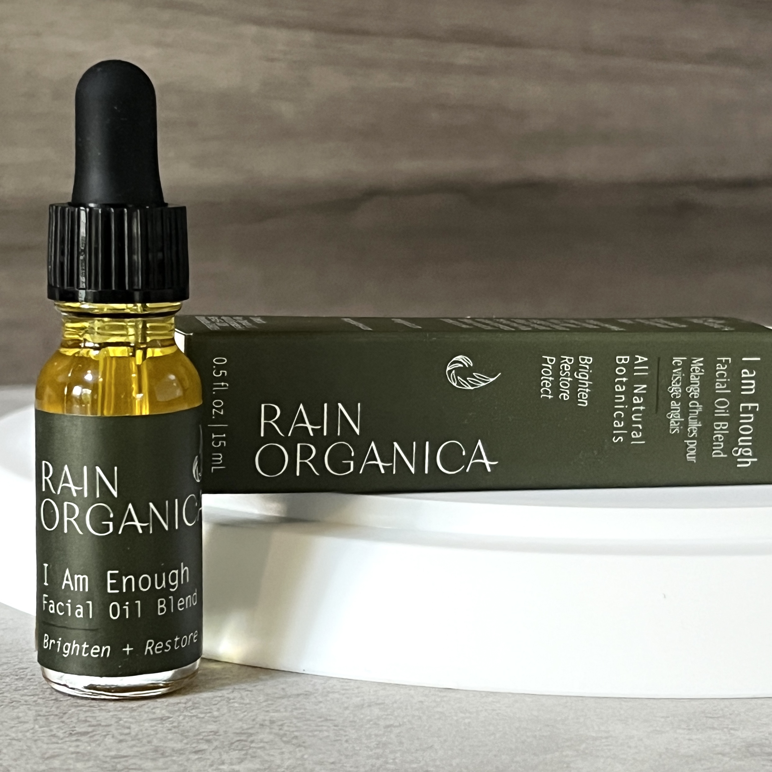 Front of Rain Organica Facial Oil Blend for Nourish Beauty Box January 2023