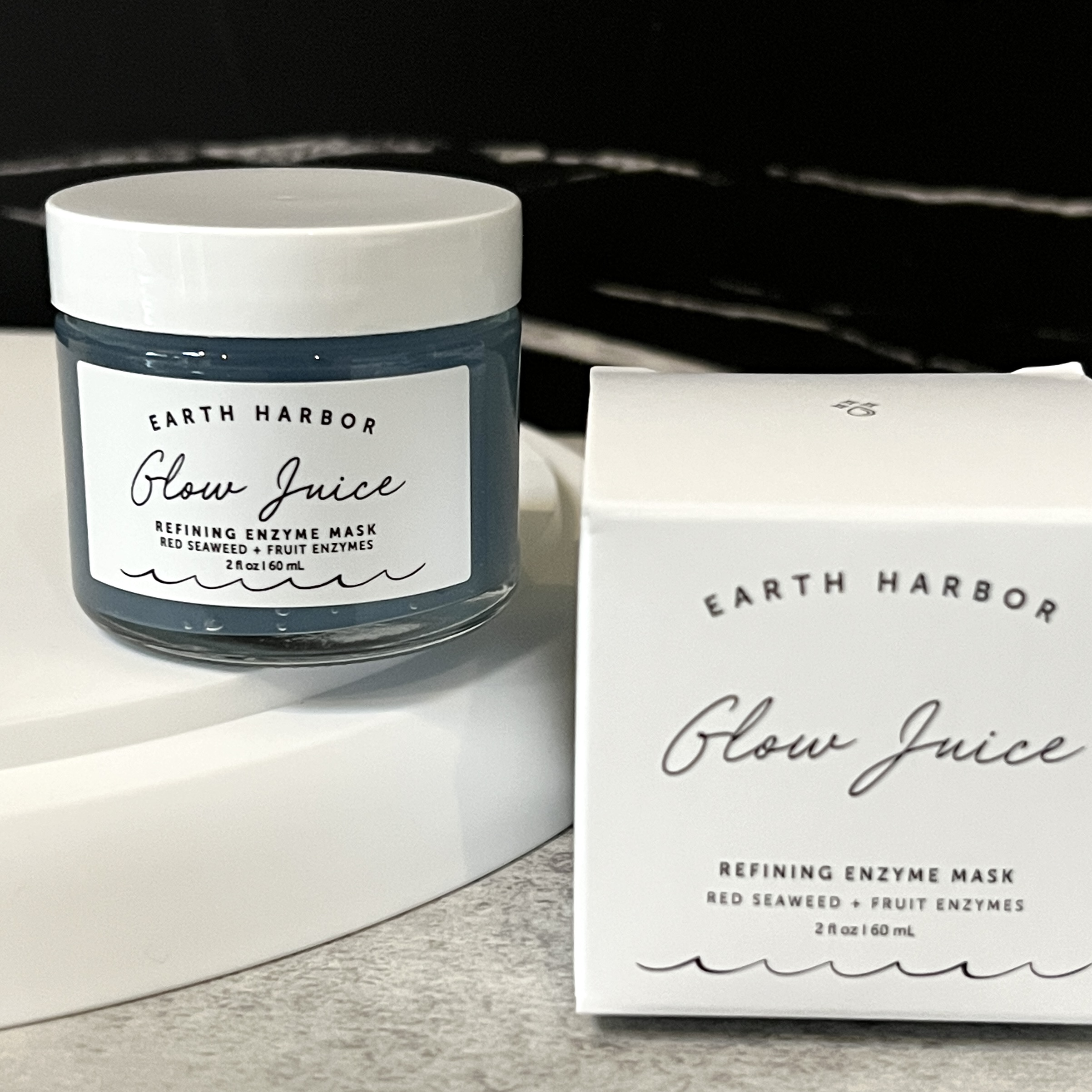 Front of Earth Harbor Enzyme Mask for GlossyBox December 2022