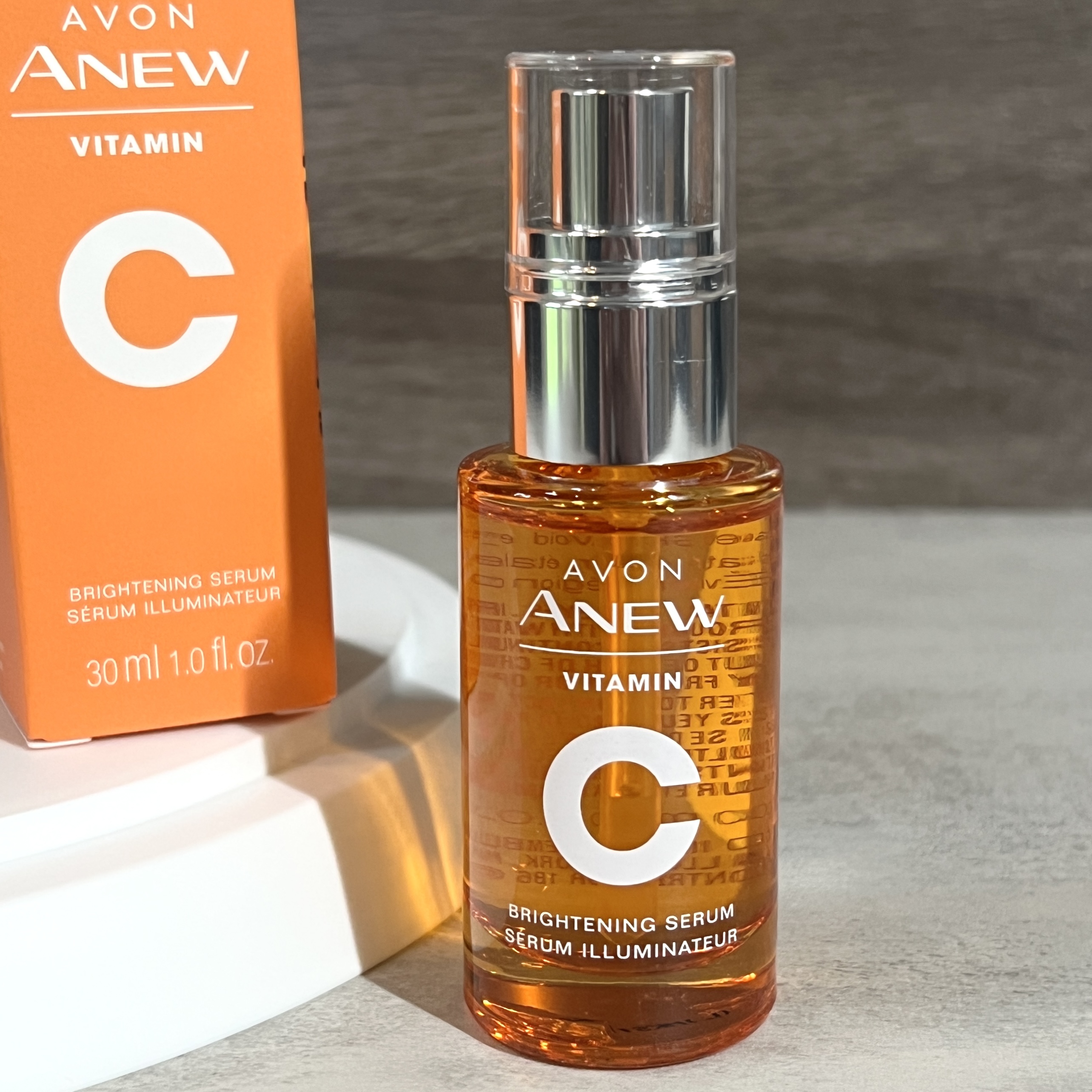 Front of AVON ANEW Vitamin C Serum for Cocotique December 2022