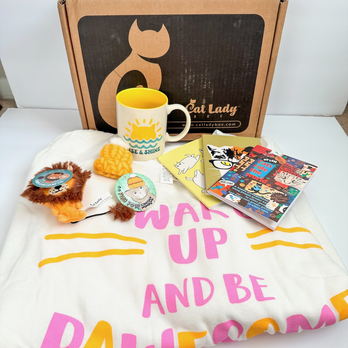 Cat Lady Box Subscription January 2023 “Purrfect Mornin” Box Review