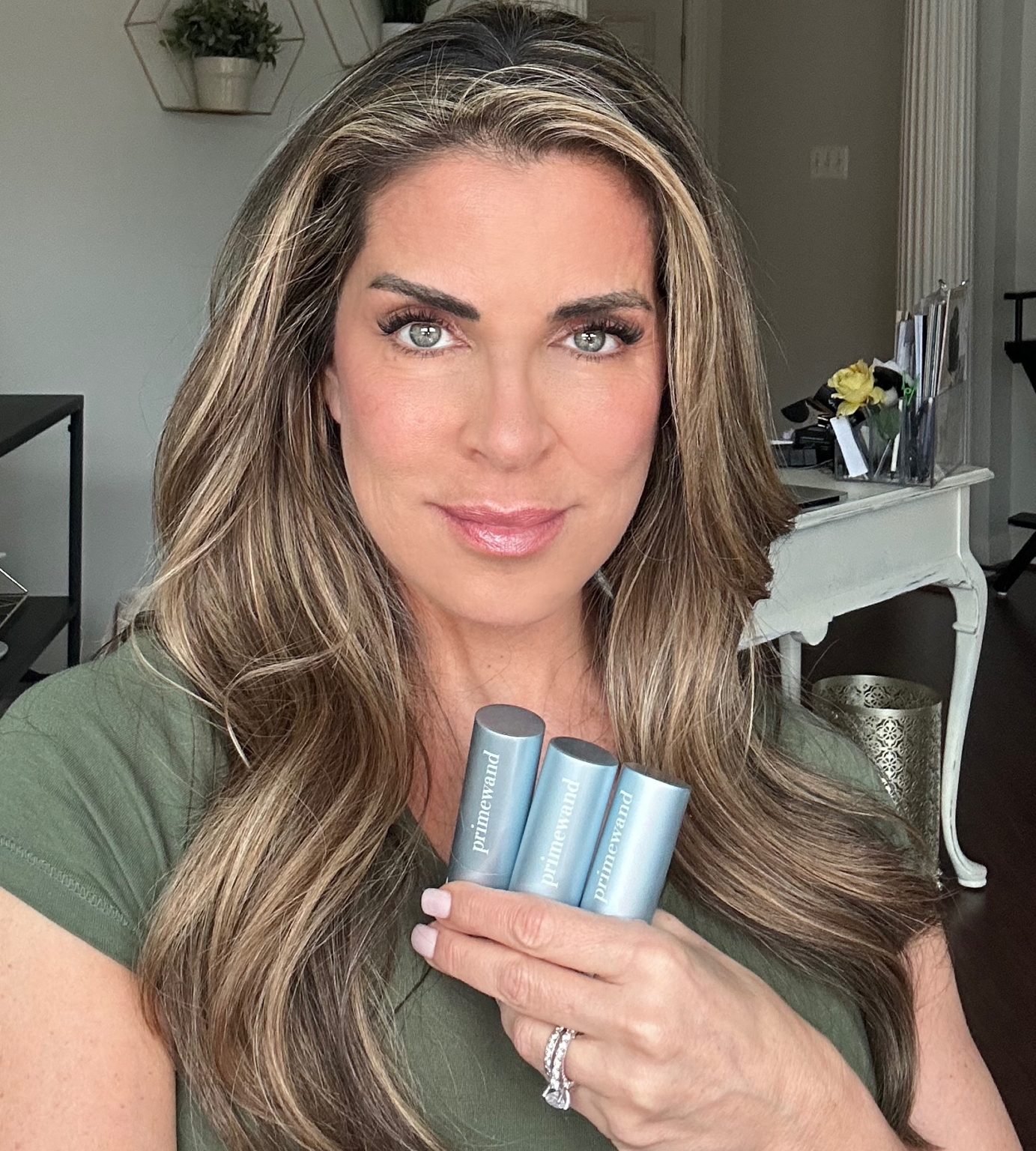 PrimeWand Trinity vs. Boomstick Trio Battle of the Glowy, Natural Look