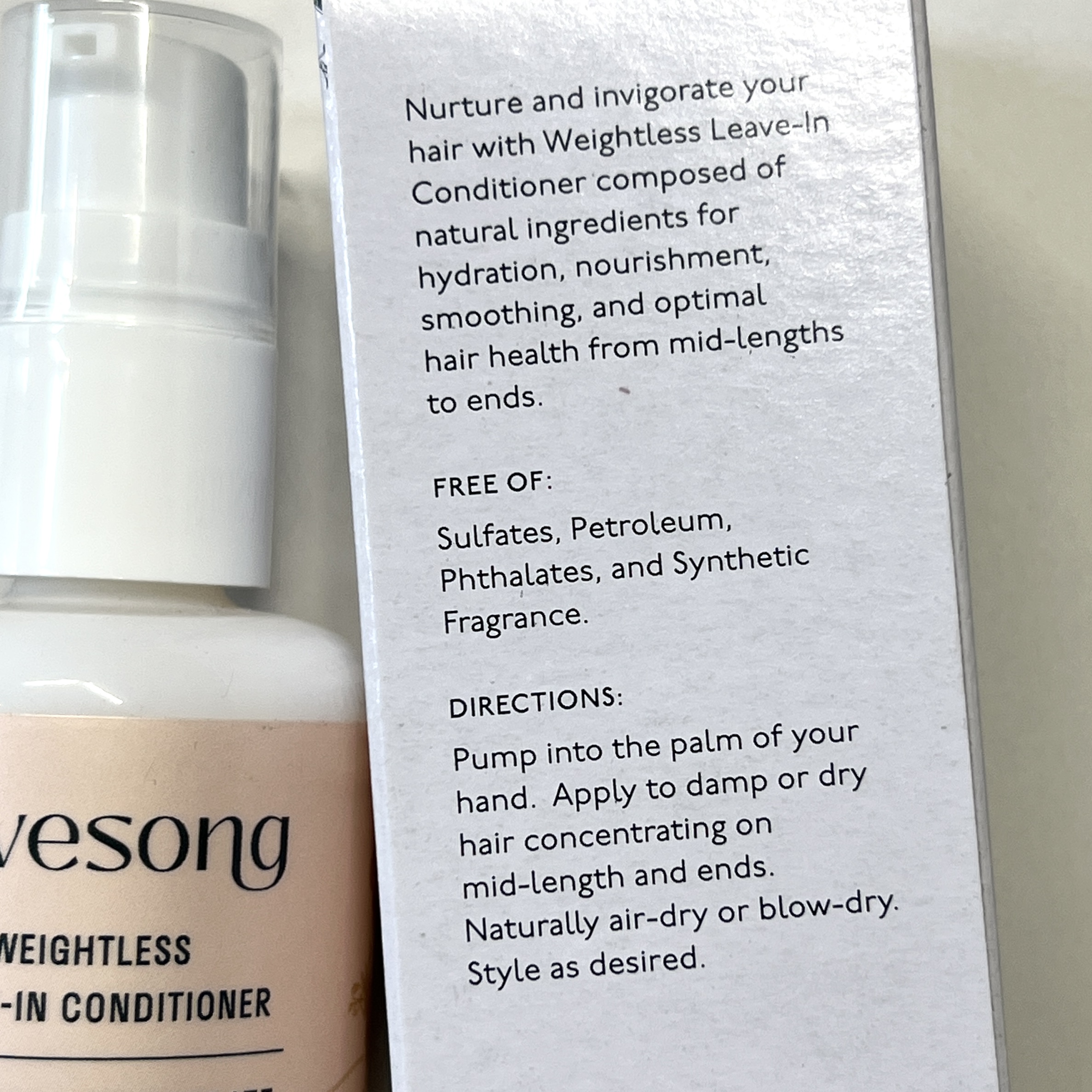 Back of Lovesong Weightless Leave-in Conditioner for Nourish Beauty Box April 2023