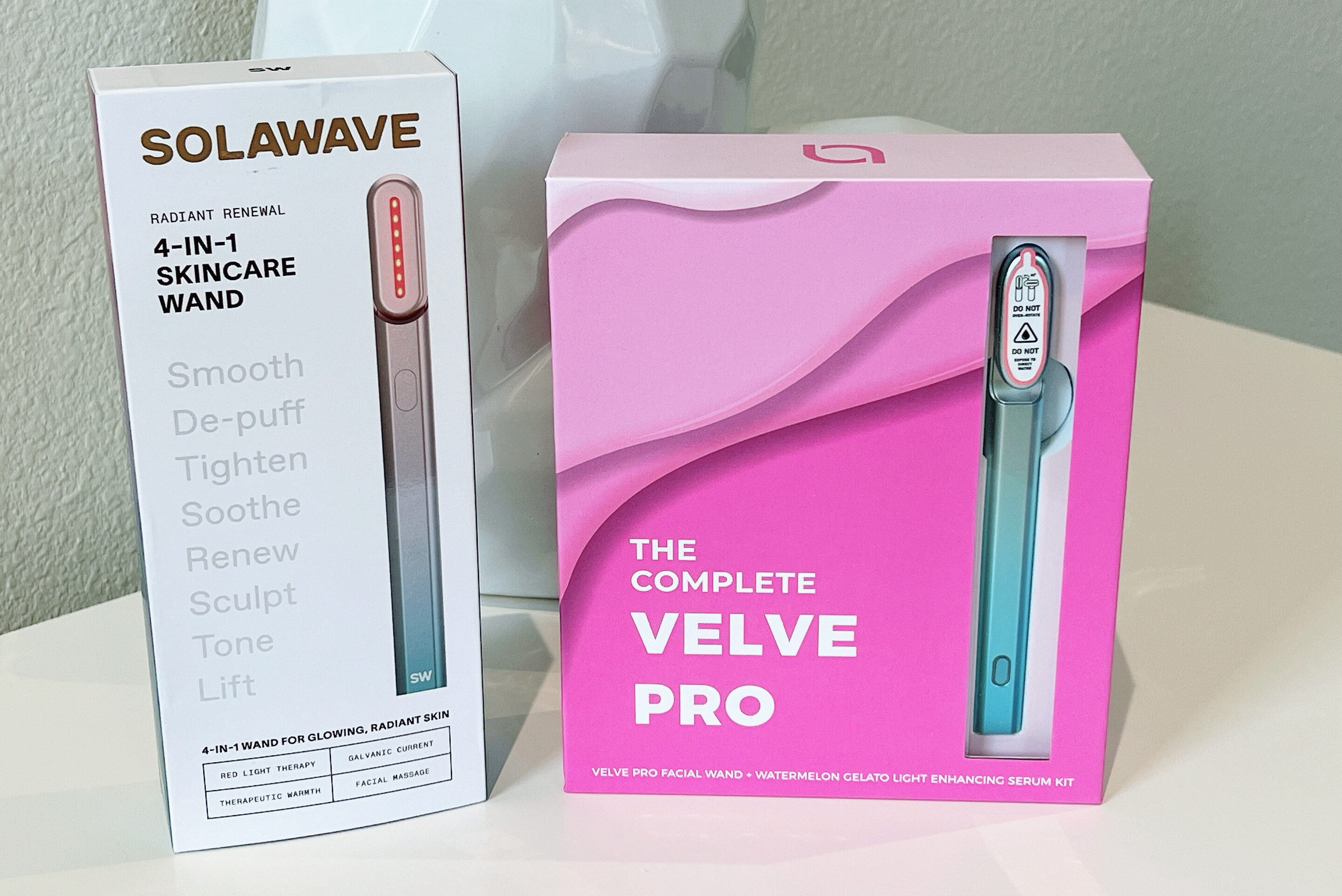 Laduora vs. Solawave: The Red Light Wand That’s Enhancing My Natural Beauty