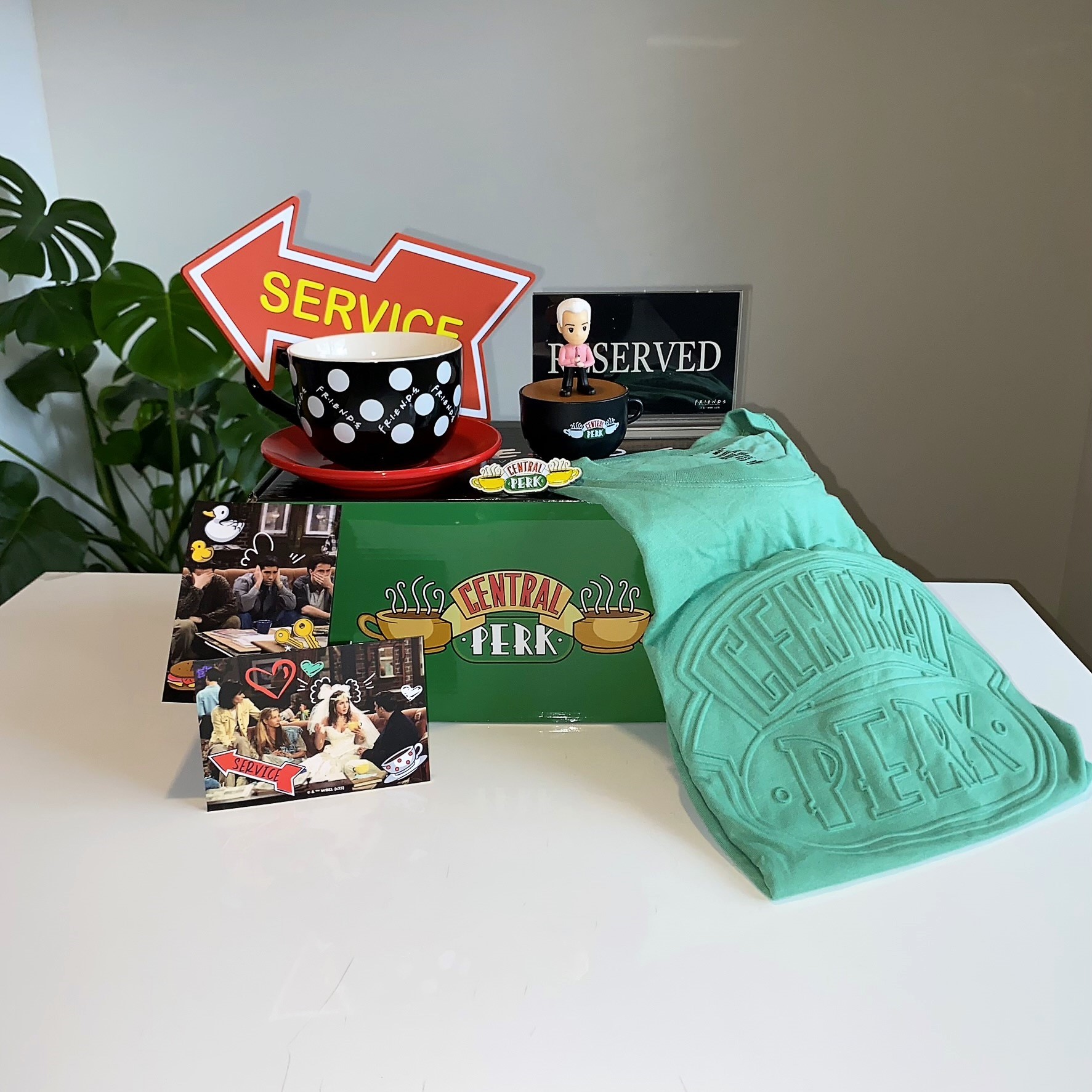 Friends Box Review Spring 2023