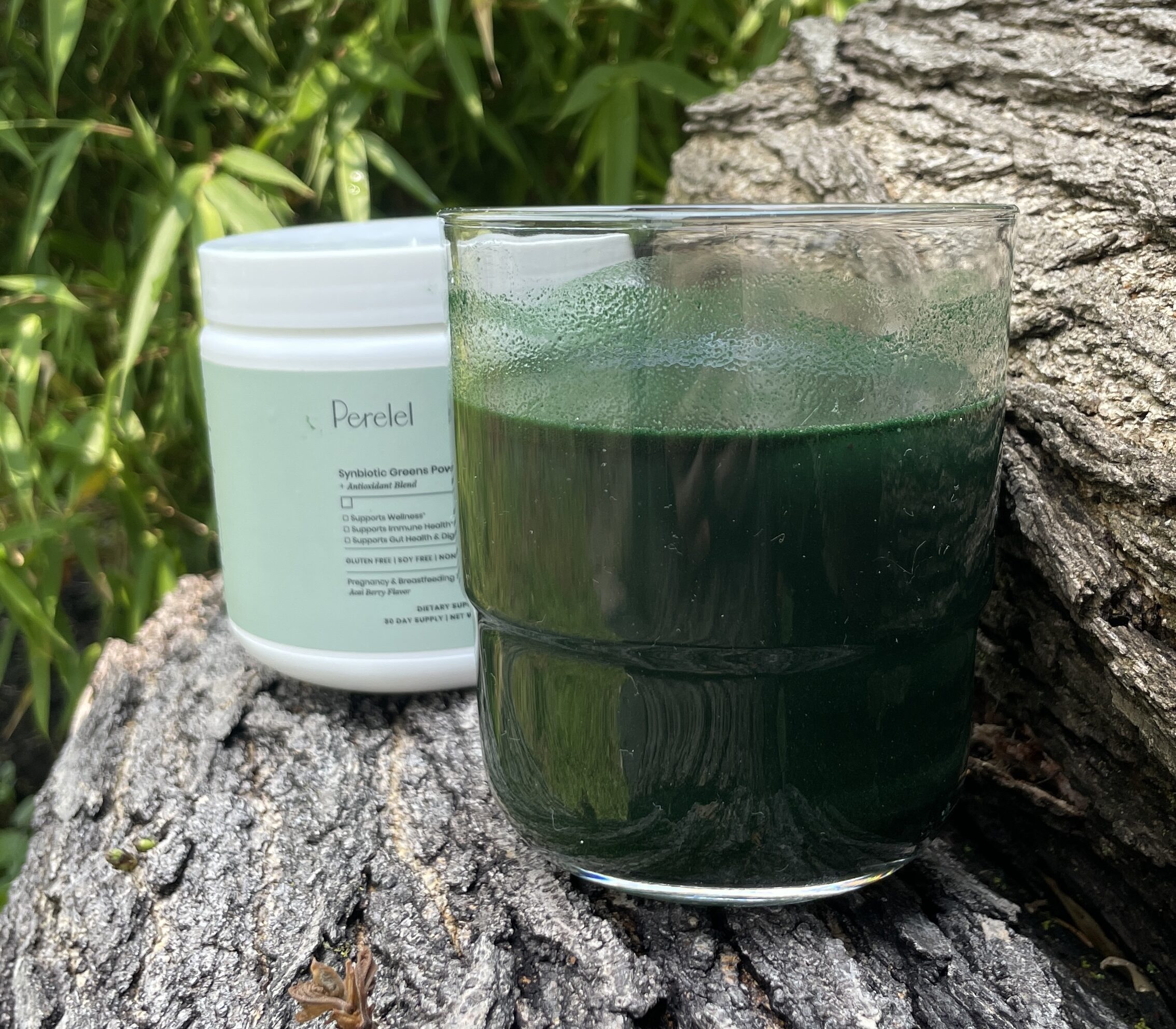 Perelel Synbiotic Greens vs. Athletic Greens: One Mom’s Obvious Pick