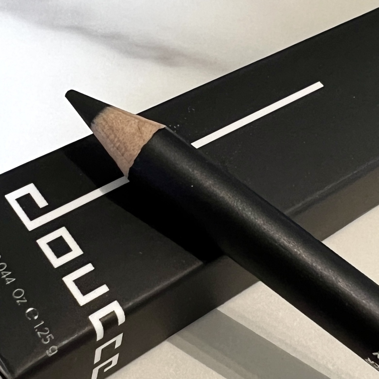 Closeup of Doucce Smudge Resistant Eyeliner for Cocotique Makeup Lovers Box Summer 2023