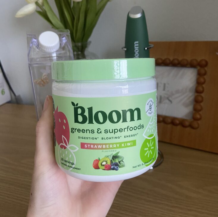 Bloom Greens & Superfood review: a month of being a greens girlie