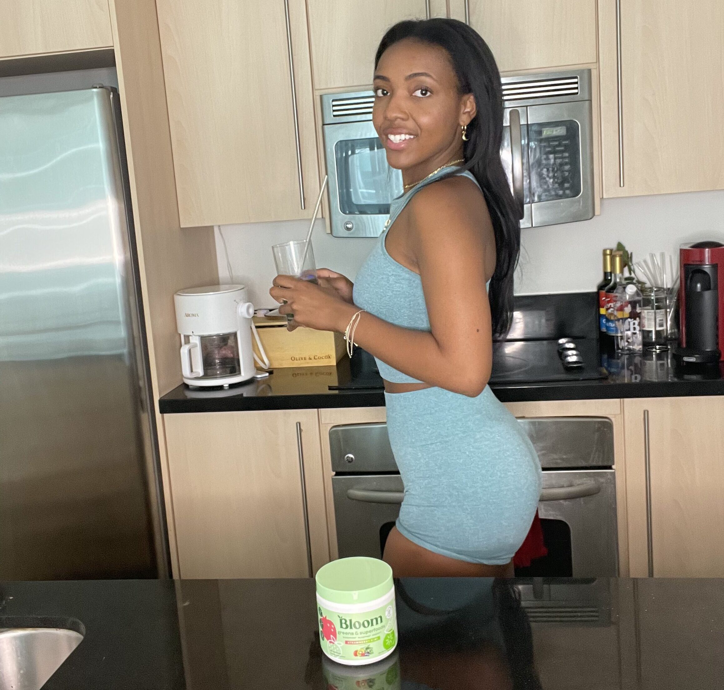 How I Got Rid of My Indigestion and Bloating with One Simple Drink