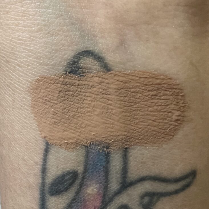 Swatch of Mineral Fusion Foundation for Cocotique September 2023