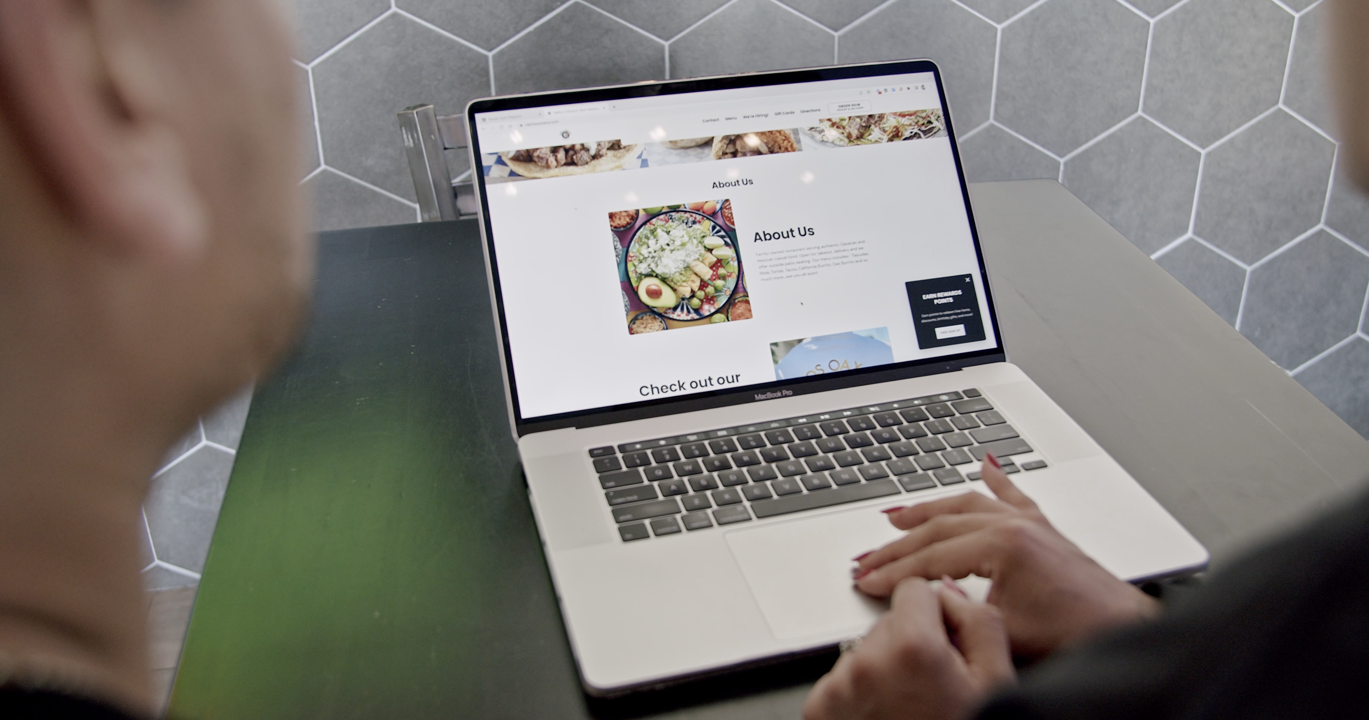 Owner vs. Grubhub: I Tried Two Restaurant Platforms So You Don’t Have To