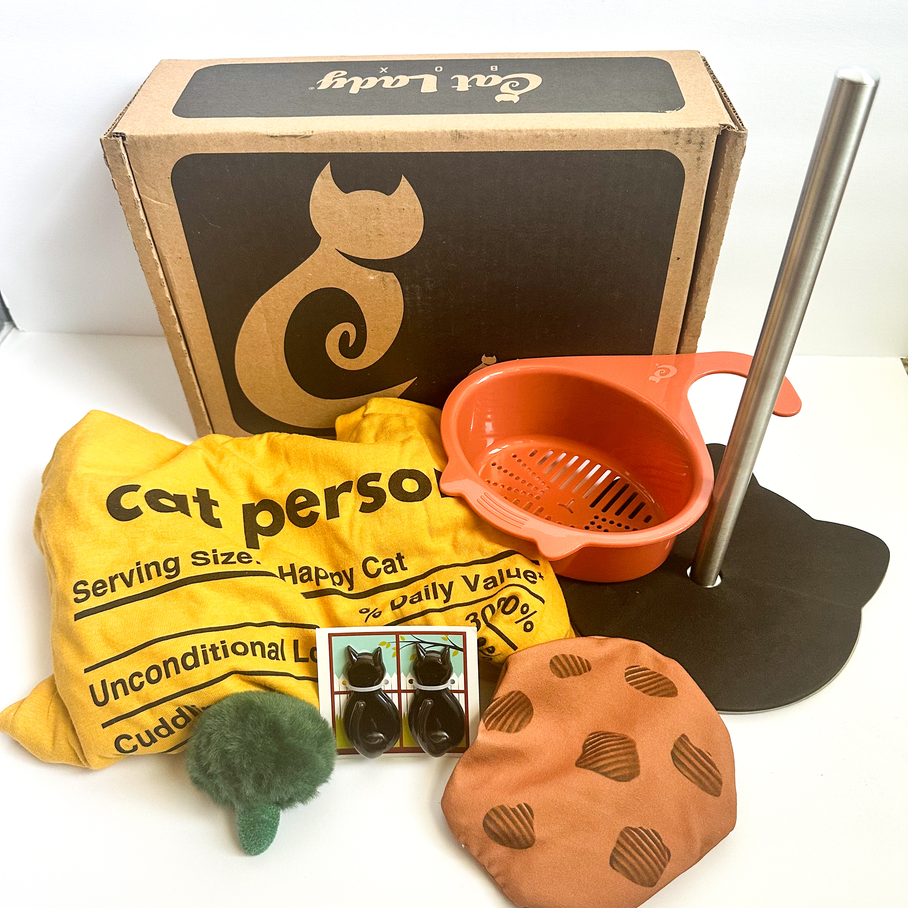 CatLadyBox Review “Cats in the Kitchen”  November 2023