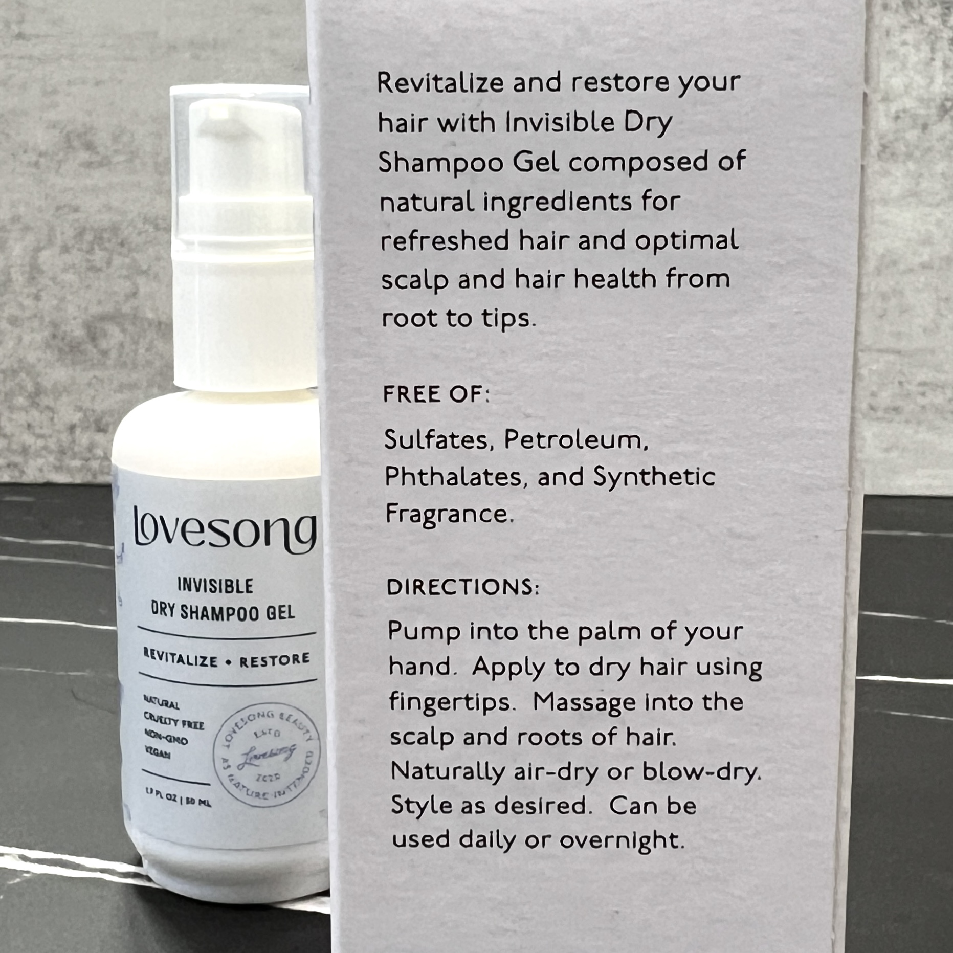 Back of Lovesong Invisible Dry Shampoo Gel for Nourish Beauty Box January 2023