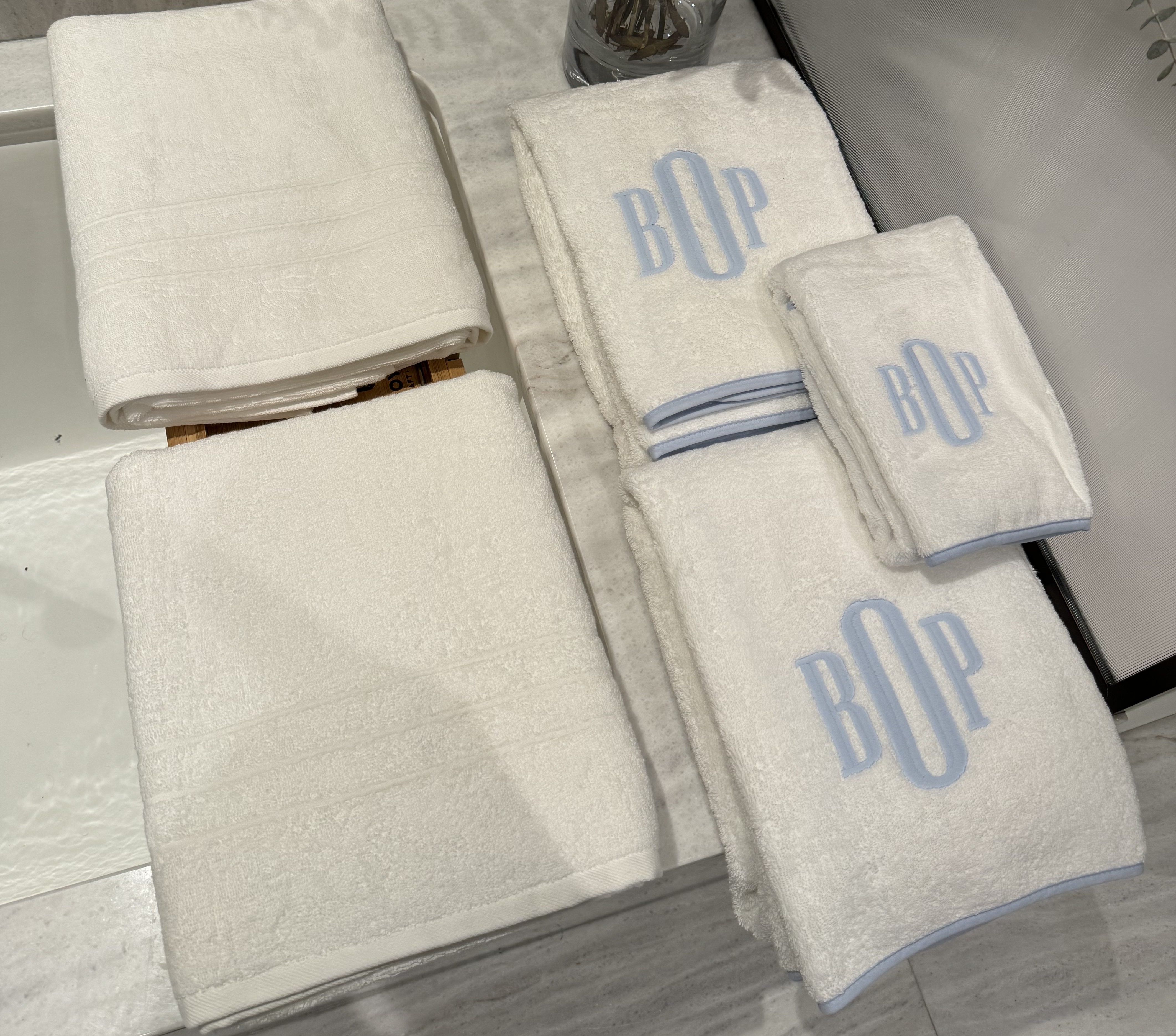 Brooklinen vs. Weezie: Which Luxury Towels Turned My Home Into a Spa?