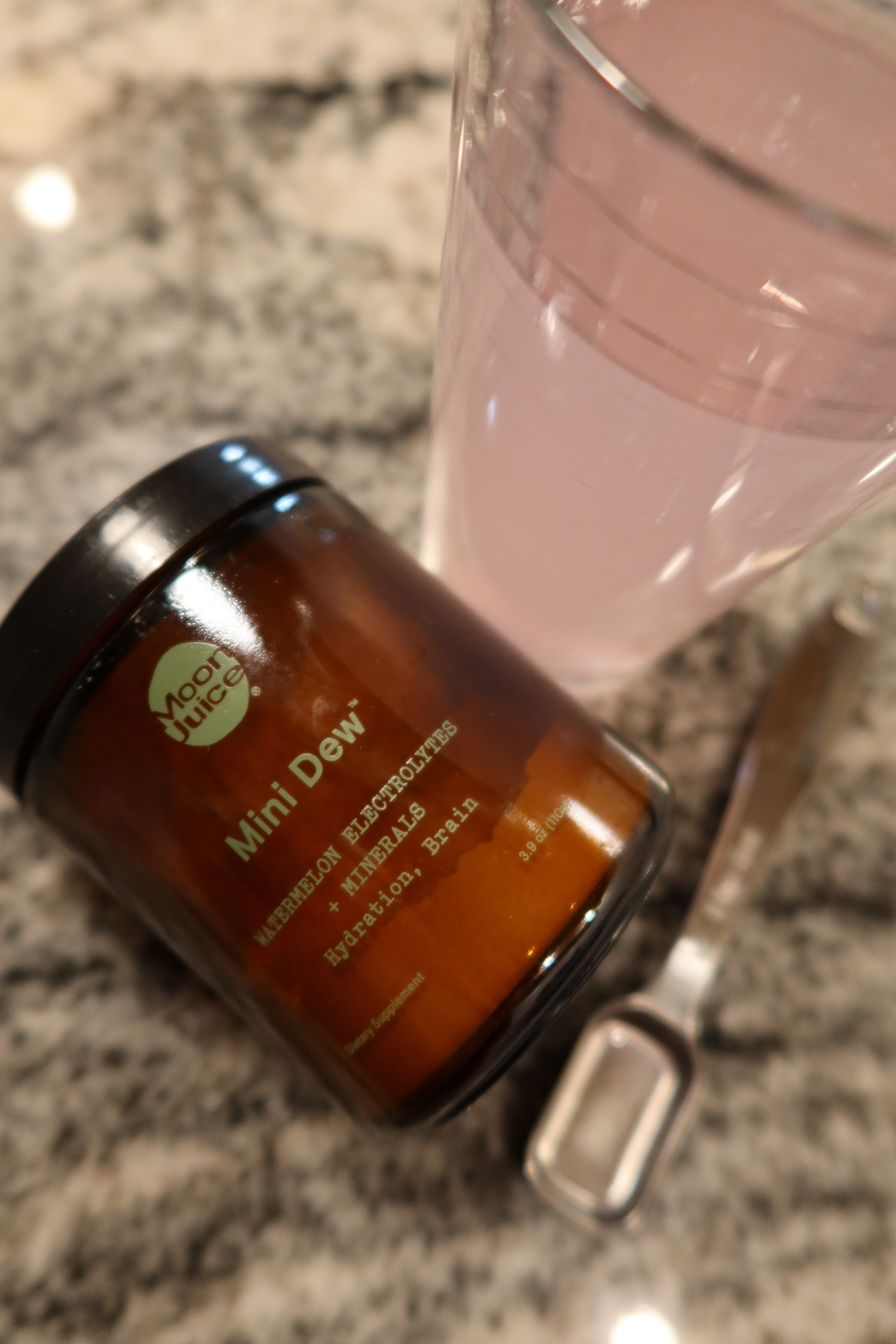 Moon Juice vs. LMNT: Which Electrolyte Powder is the Best for Staying Hydrated?