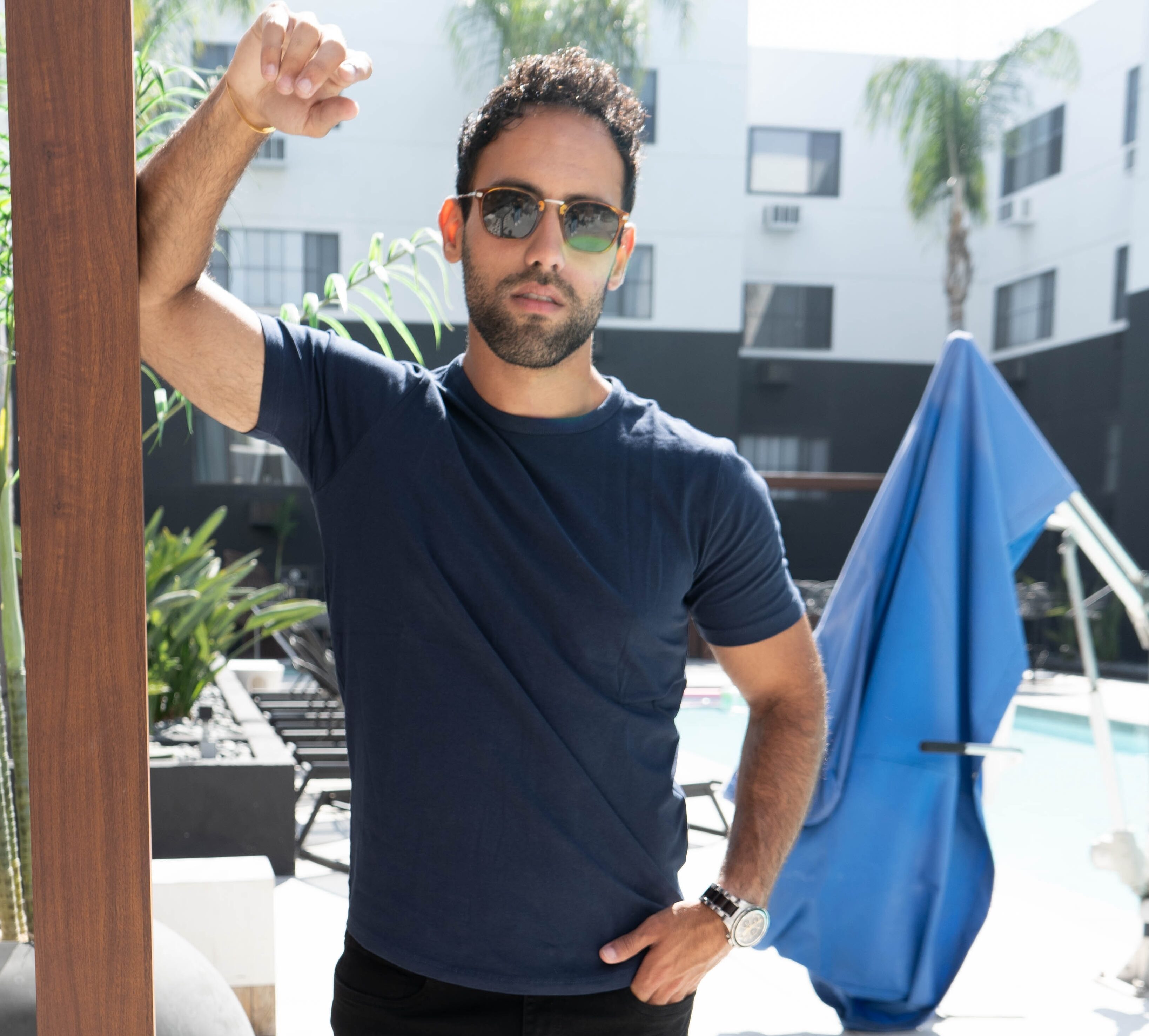 We Found The Perfect Jeans-and-Tee Combo This Father’s Day—Shop This Deal Before It’s Gone Forever!