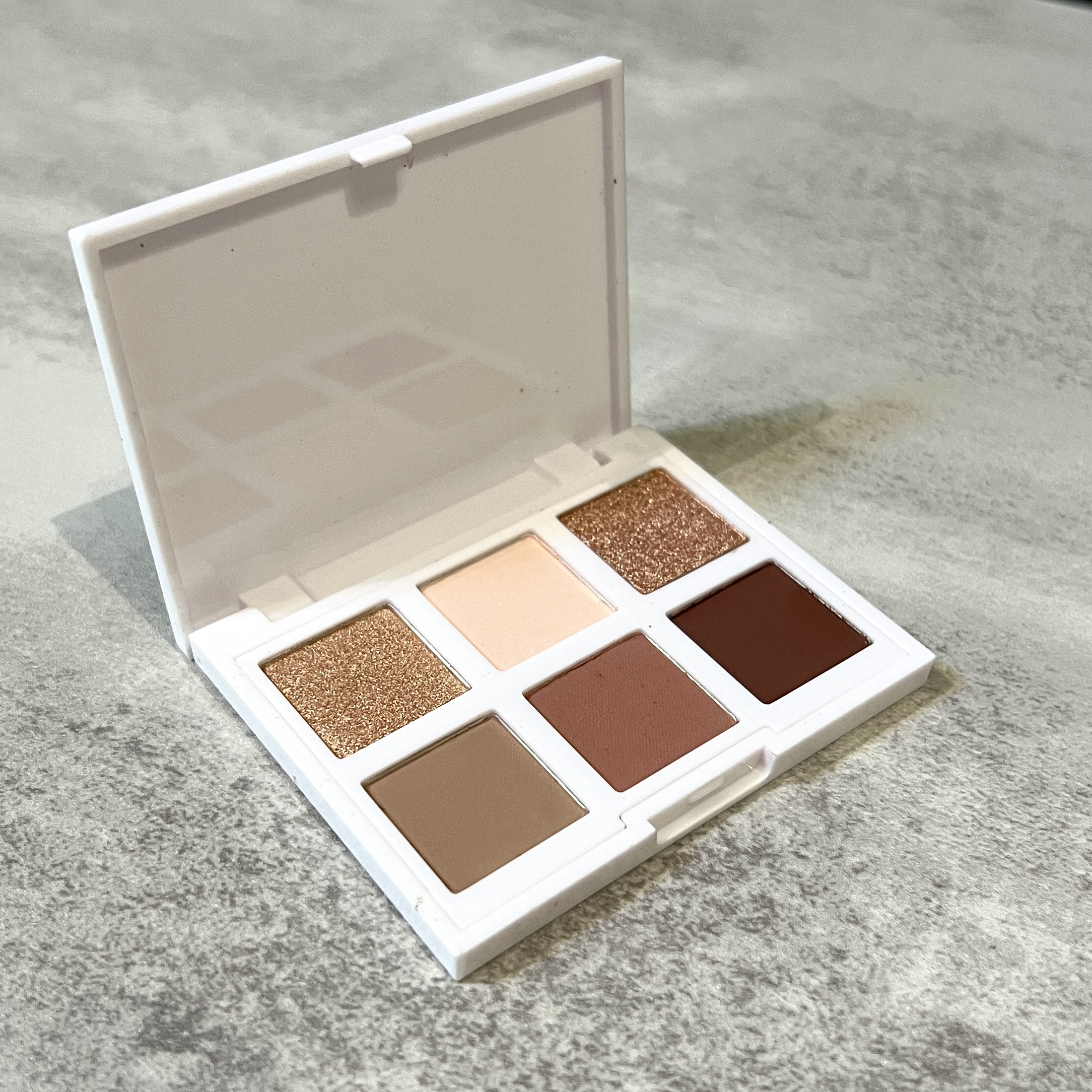 Open Shot of Lithe Eyeshadow Palette for Ipsy Glam Bag July 2024