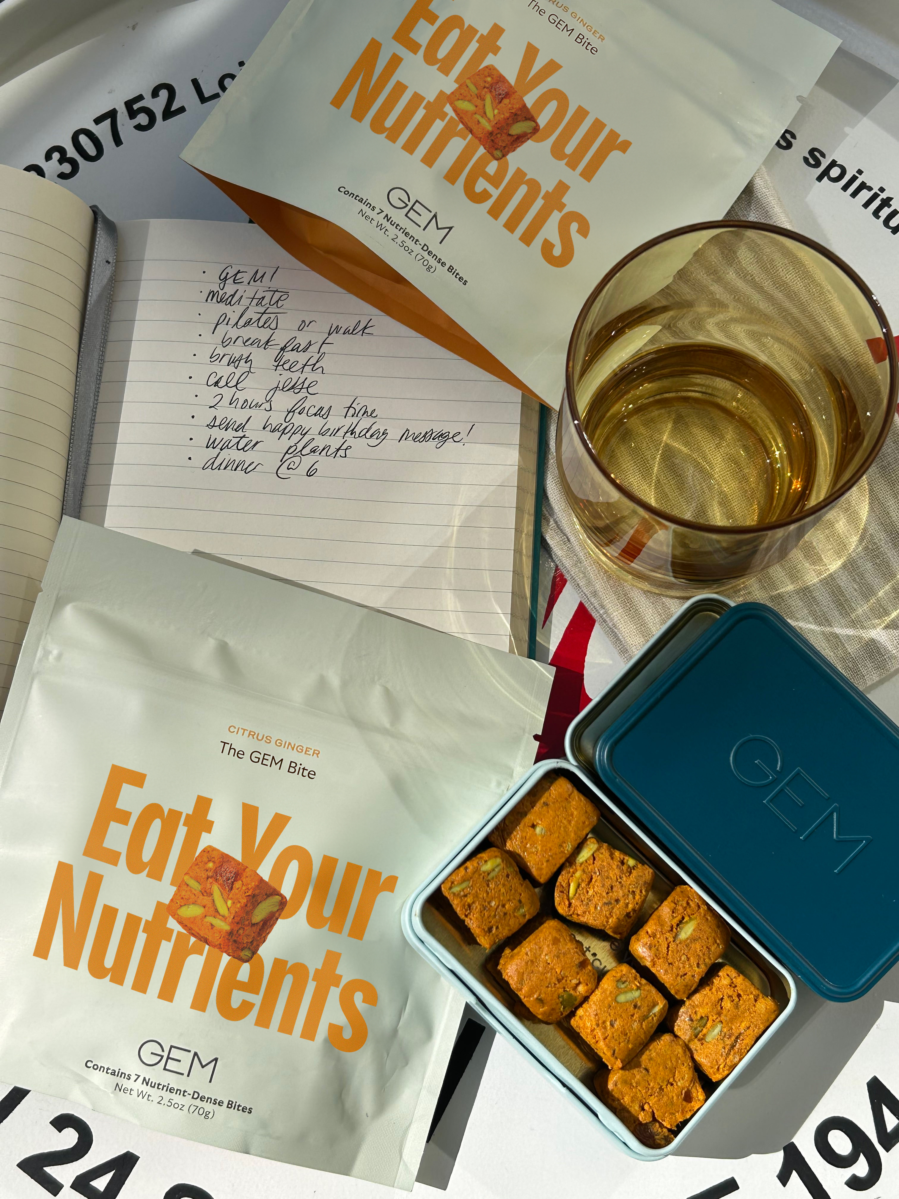 Which Multivitamin is Dietitian-Approved: Daily GEM or SmartyPants?