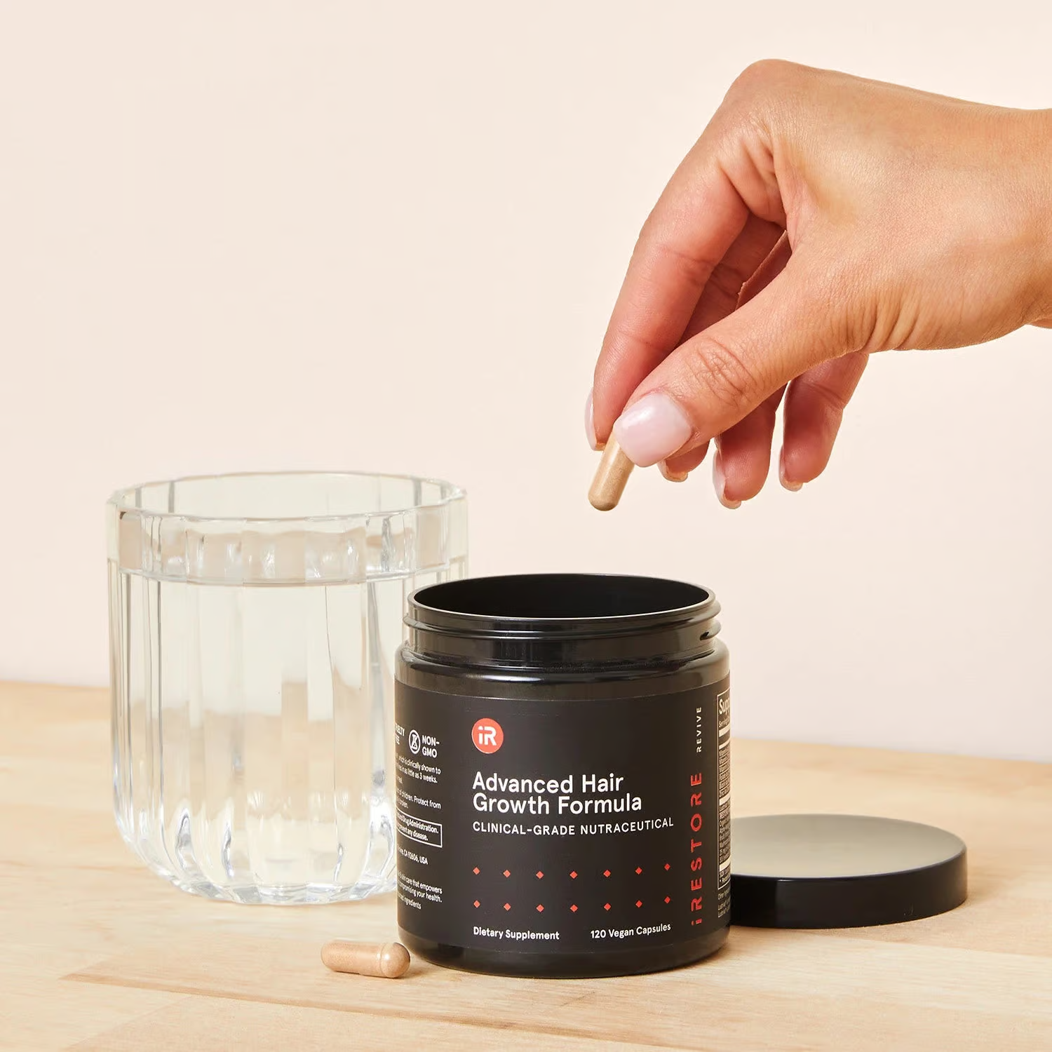 New Year, New Hair: 4 Reasons Why iRESTORE’s Drug-Free Hair Growth Supplement Puts Others to Shame