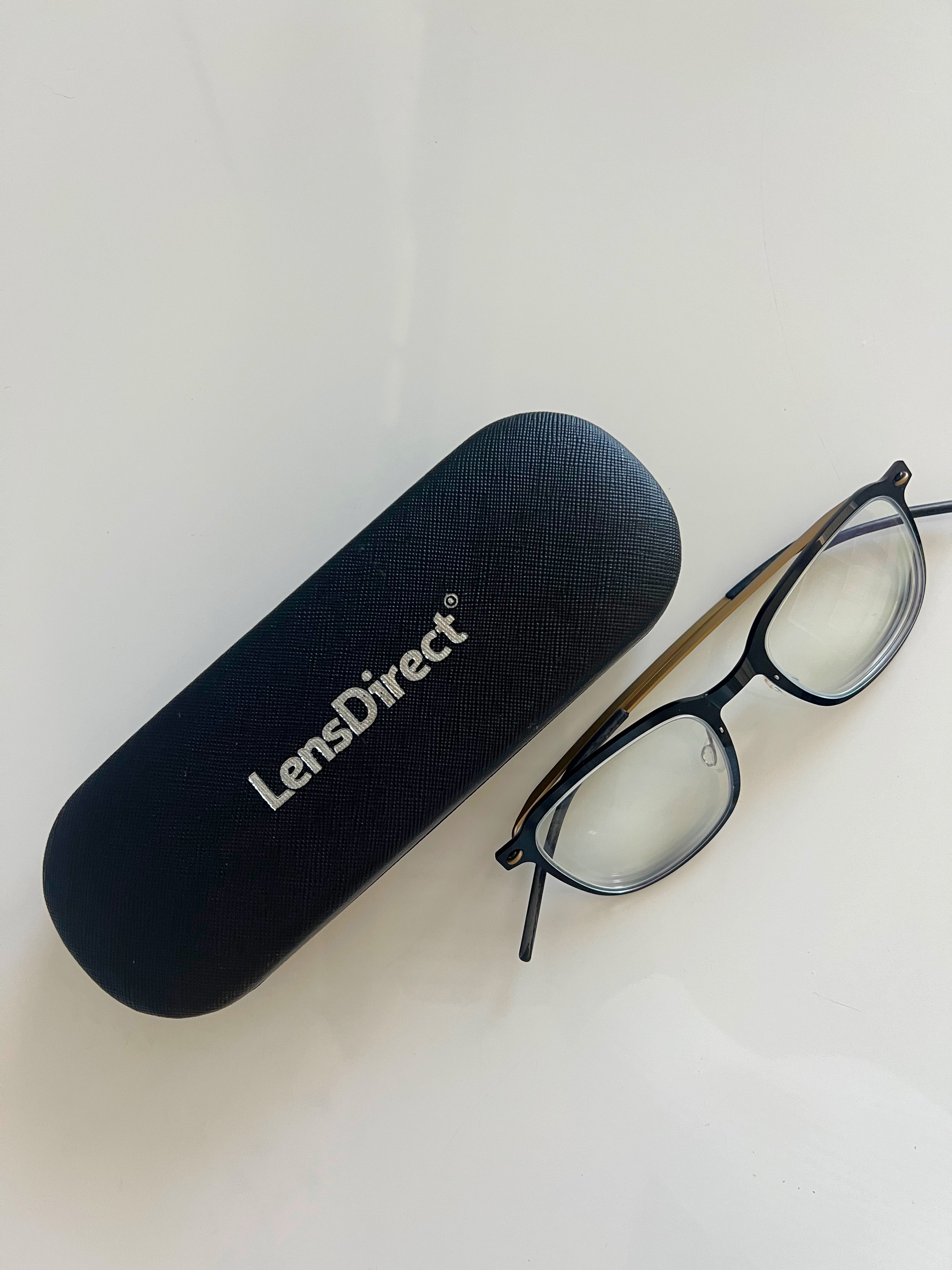 LensDirect’s Biggest Sale of the Year: Get Up to 30% Off Everything Eyewear While You Still Can!