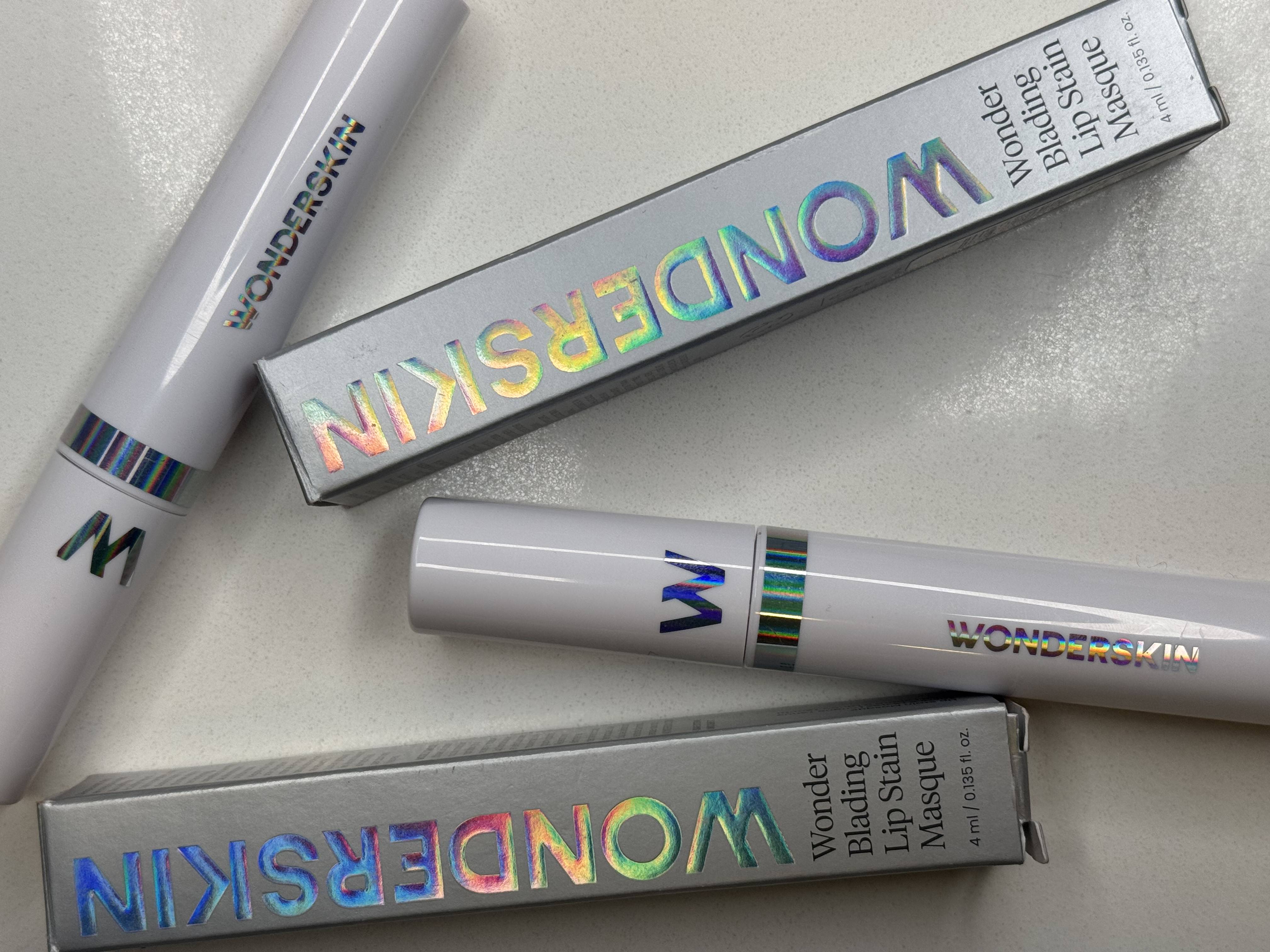 Wait—You Can Get a Limited Edition Lip Liner Shade for FREE? Don’t Miss Wonderskin’s Black Friday Sale!