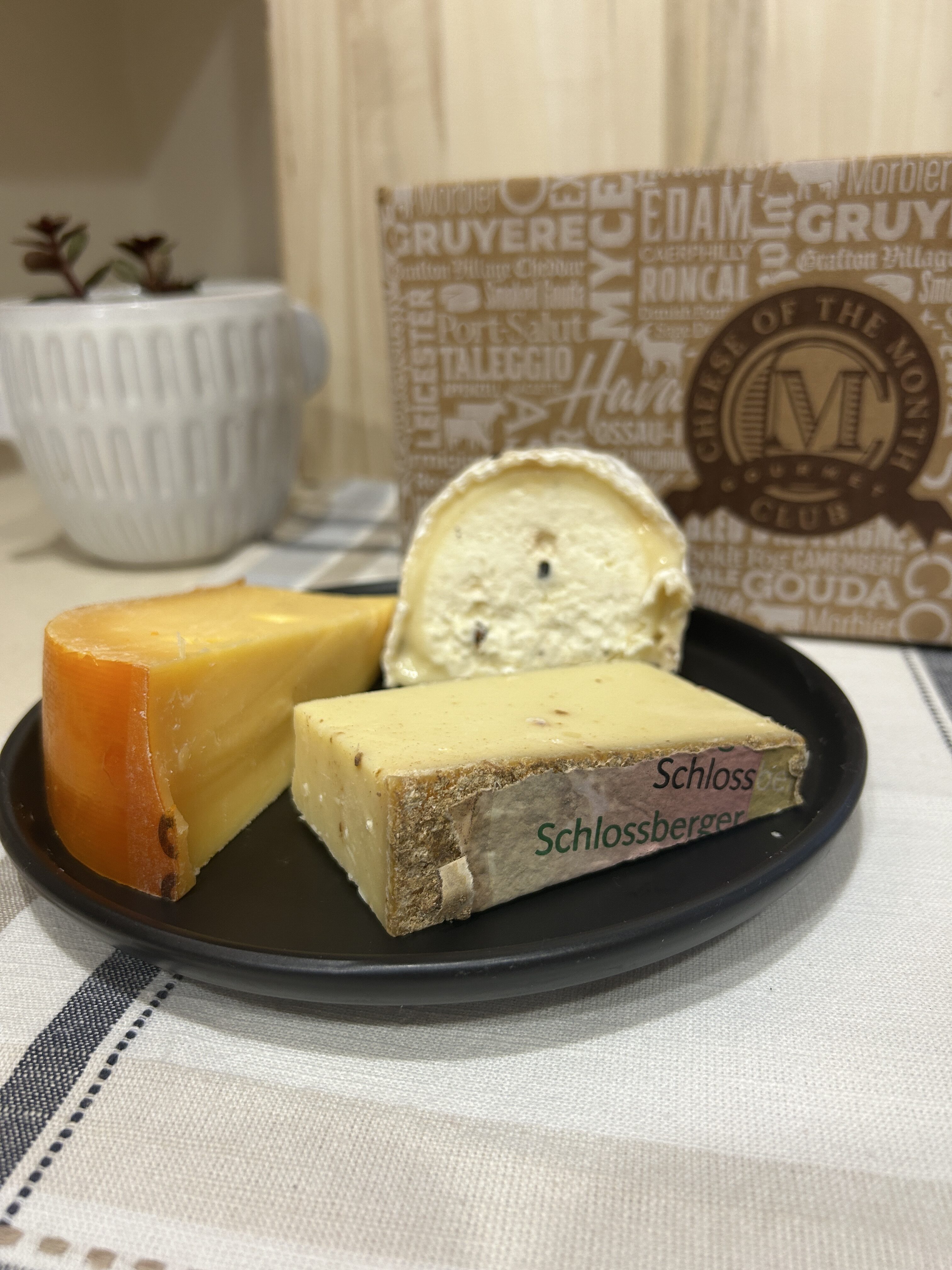 First Impressions: The Gourmet Cheese of the Month Club