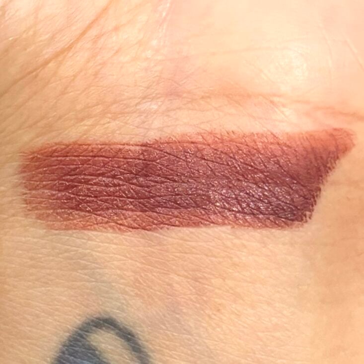 Swatch of Lipstick 3 Divas for Cocotique January 2025