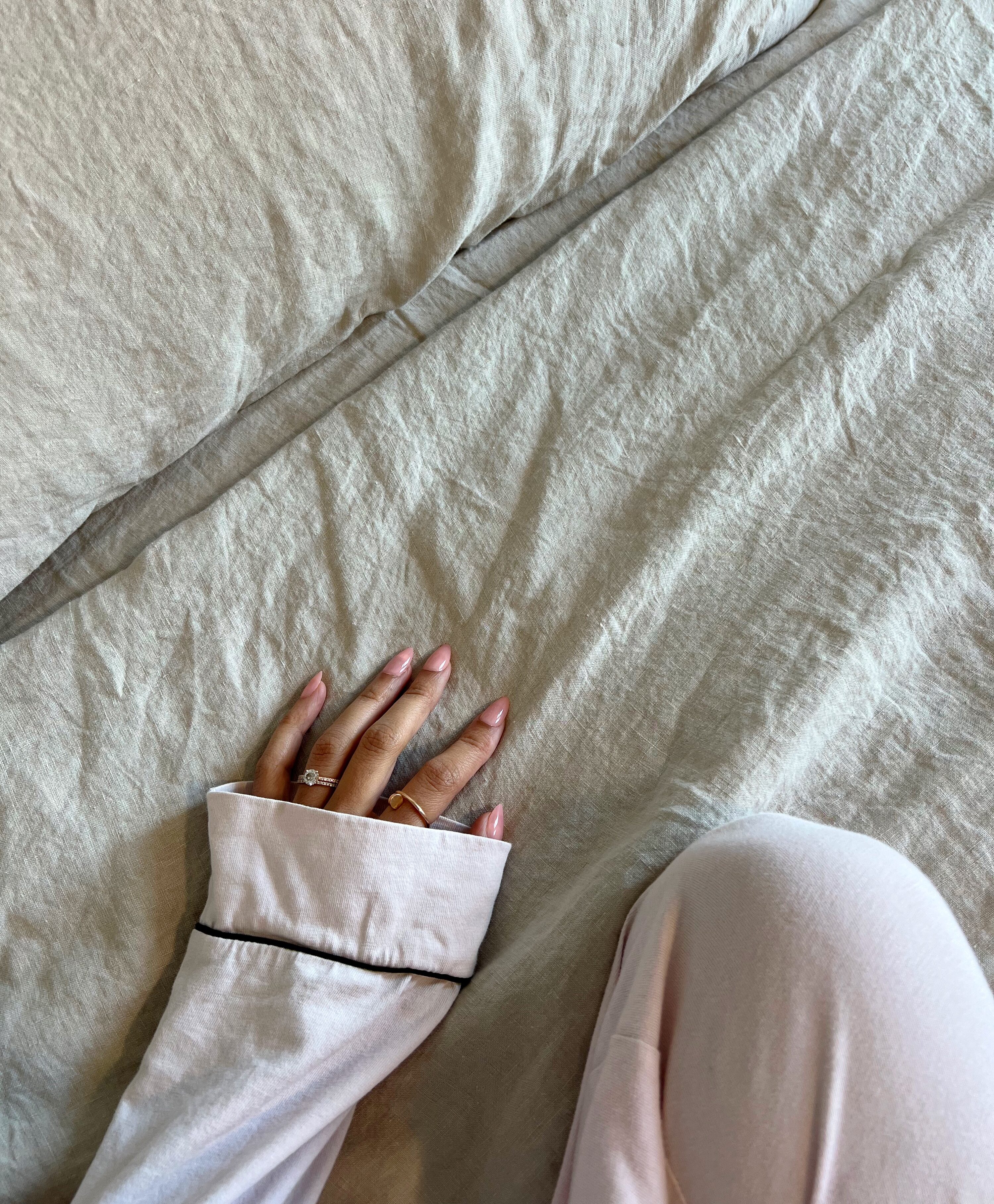 4 Reasons Why These Linen Sheets Transformed My Room Into a 5-Star Luxury Hotel