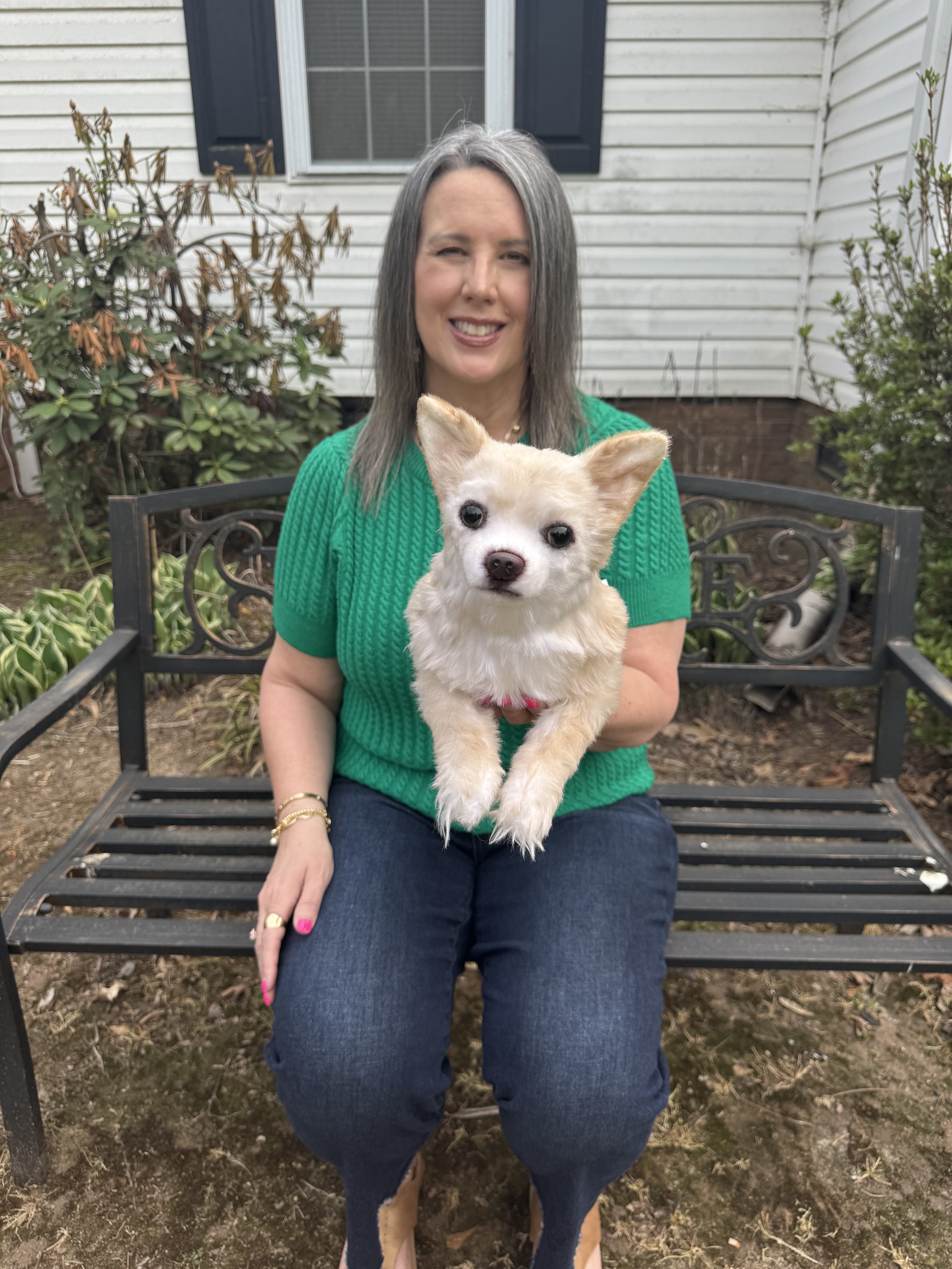 4 Reasons This Plush The Perfect Gift For Someone Who Just Lost A Pet