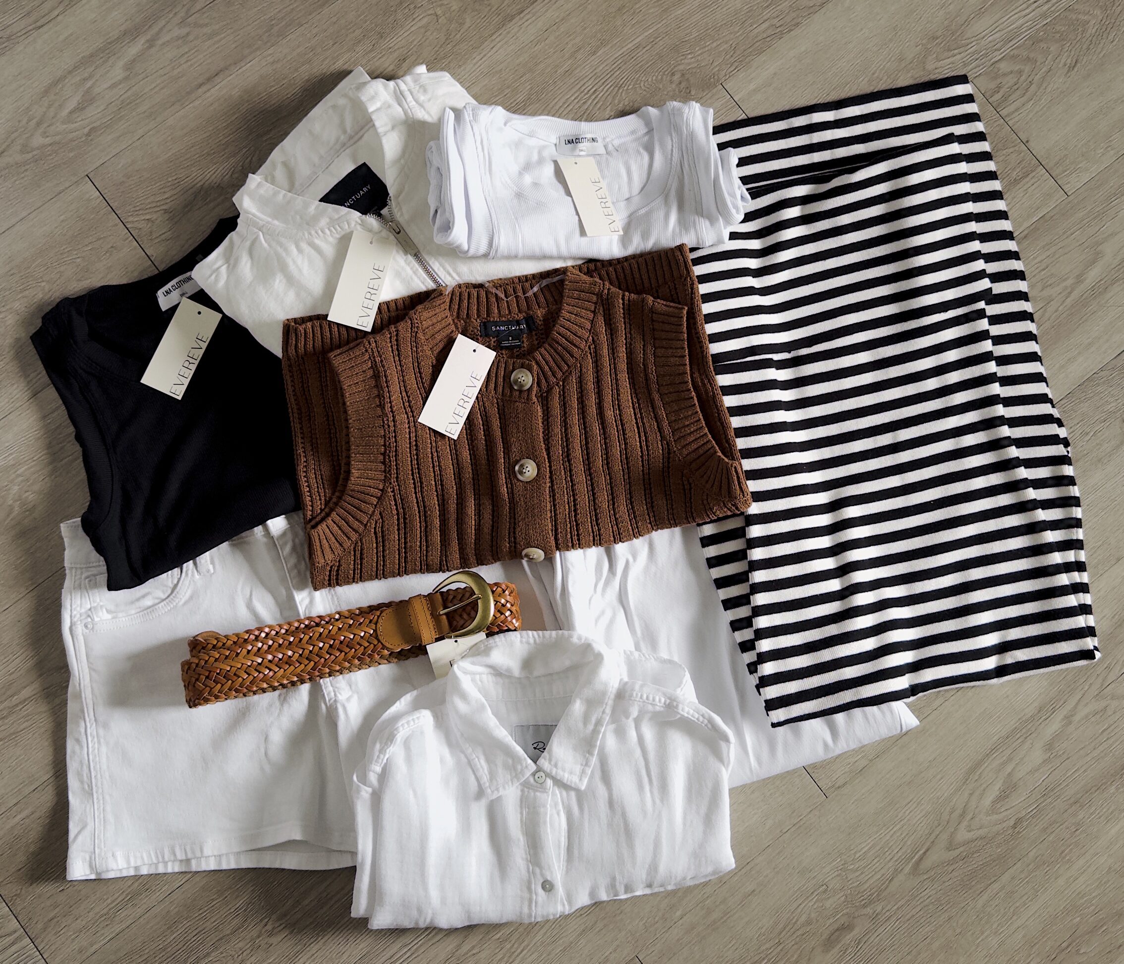 Could This Personal Styling Box Save My Wardrobe (and My Time!) as a Nurse Who Has Zero Minutes to Shop?