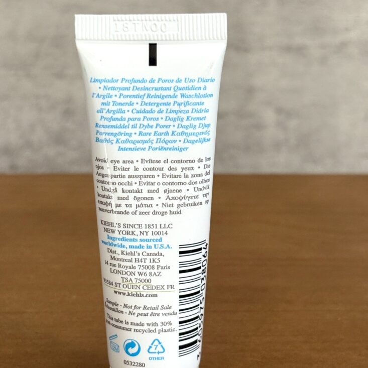 Back of Kiehl's Daily Cleanser for Birchbox March 2025
